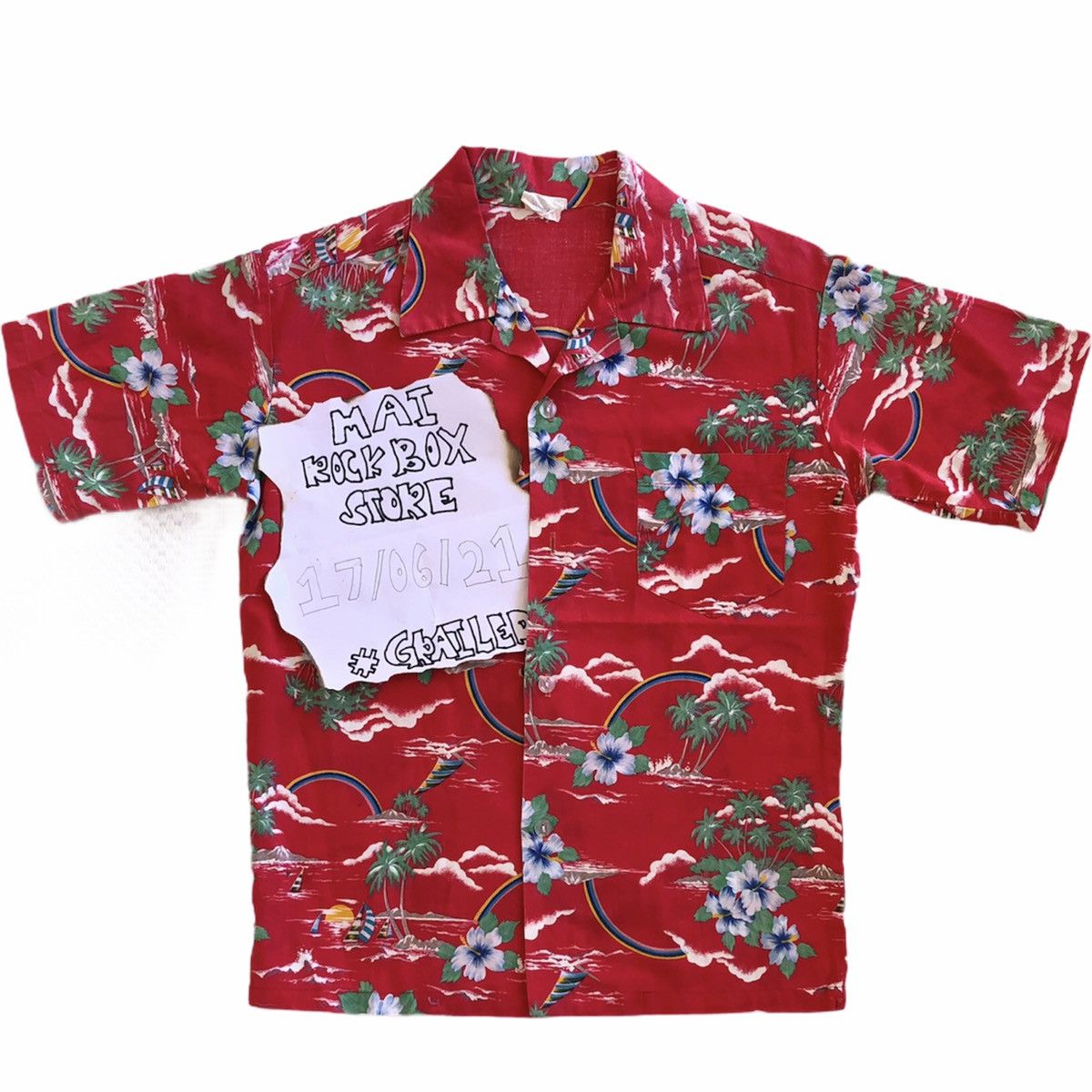 image of Batik Bay x Hawaiian Shirt Vintage 80's Hawaiian Shirt Floral Motif in Red, Men's (Size XS)