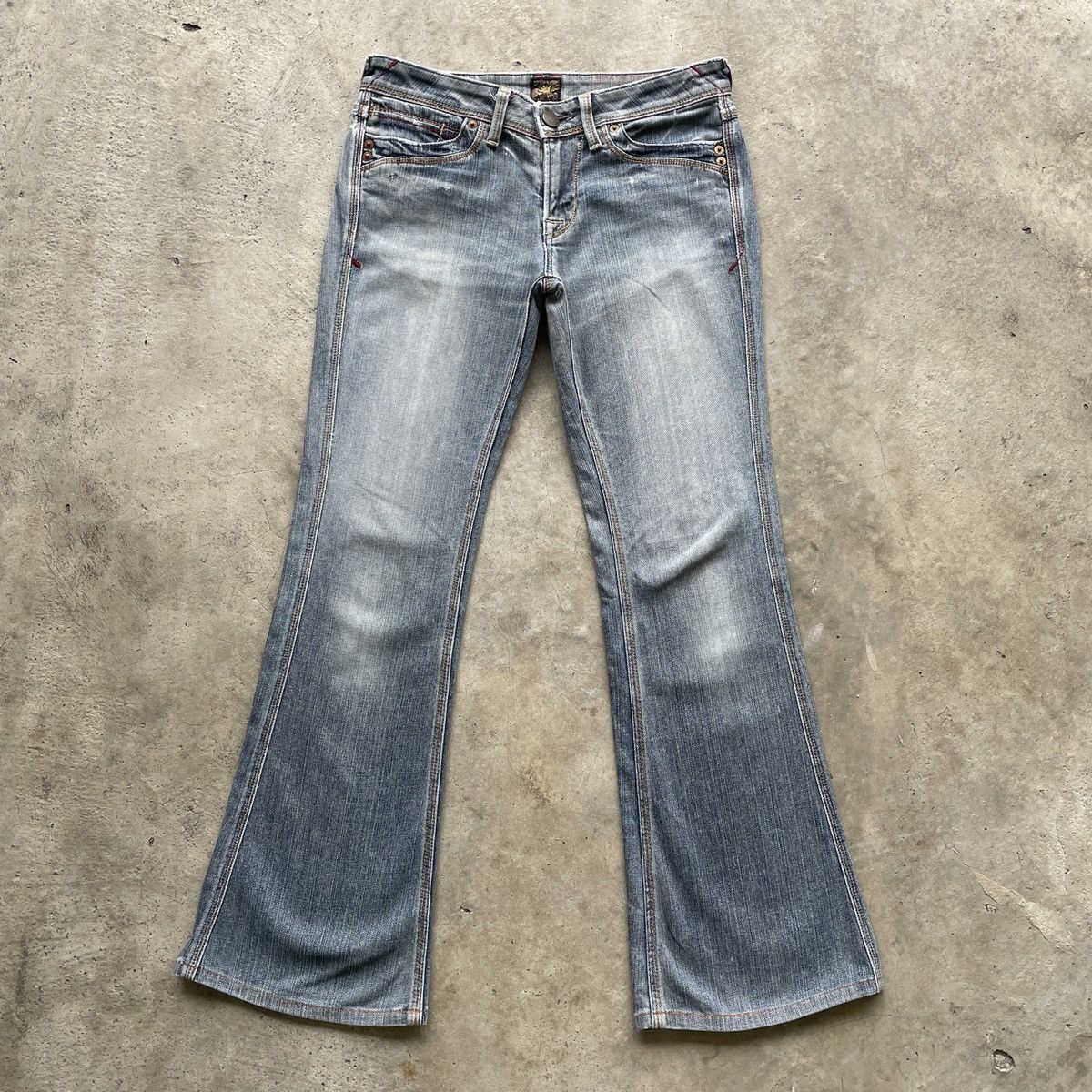 Japanese Brand Vintage Japanese Faded Flare Denim Jeans Pants W28 Size 28" / US 6 / IT 42 - 1 Thumbnail