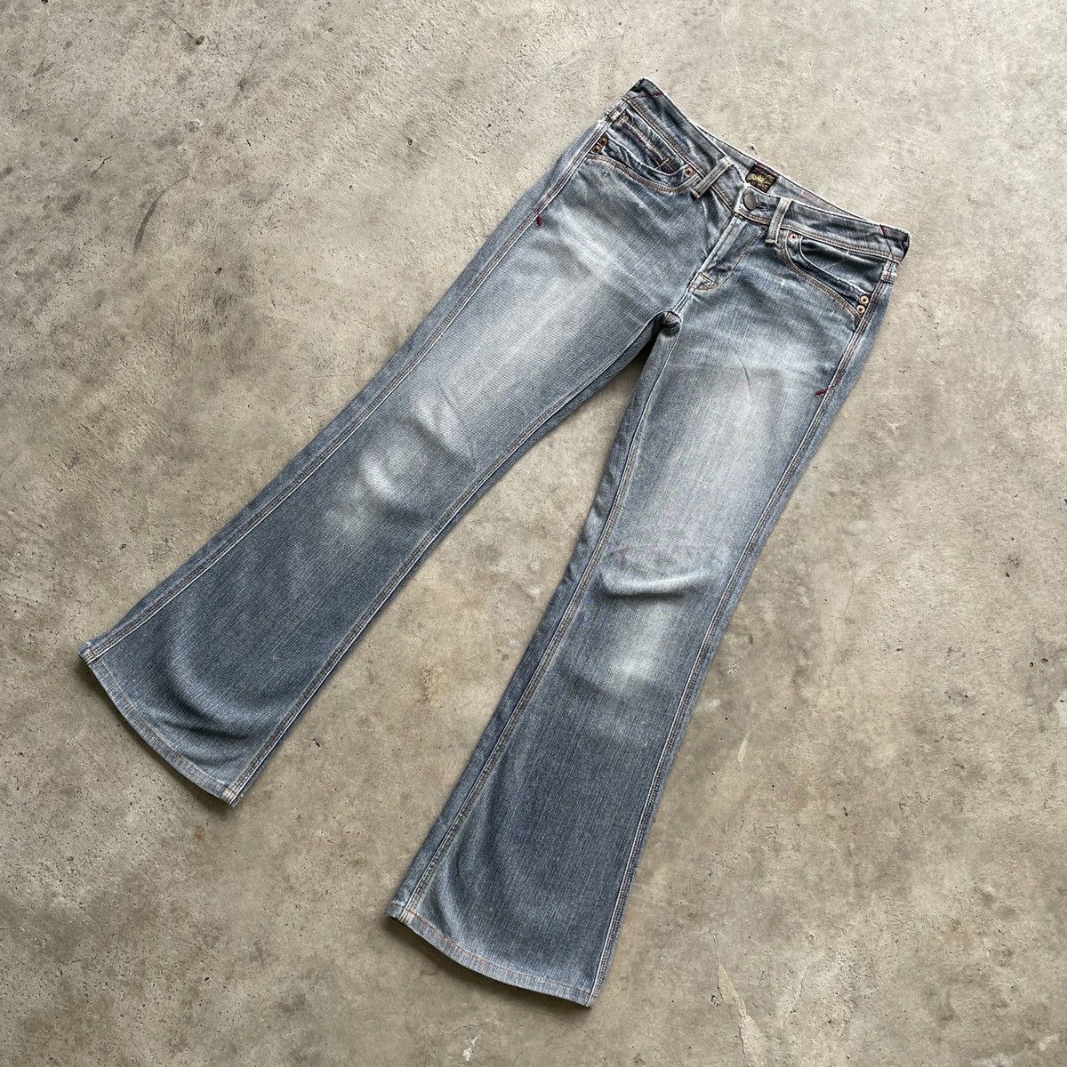 Japanese Brand Vintage Japanese Faded Flare Denim Jeans Pants W28 Size 28" / US 6 / IT 42 - 2 Thumbnail