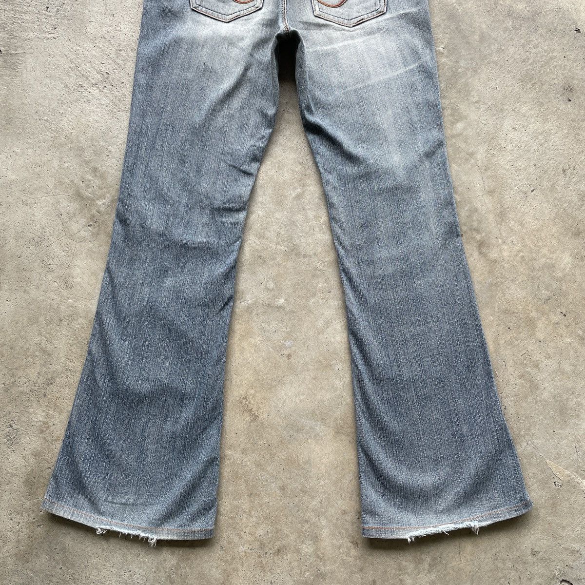 Japanese Brand Vintage Japanese Faded Flare Denim Jeans Pants W28 Size 28" / US 6 / IT 42 - 12 Thumbnail