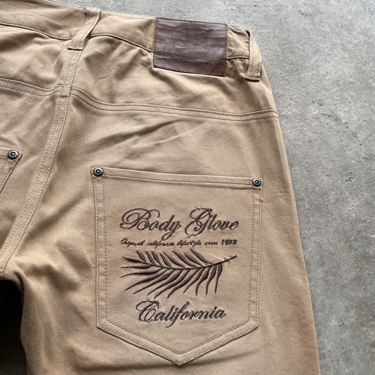 Body Glove Vintage Body Glove Embroidery Logo Trousers Casual Pants Size US 28 / EU 44 - 12 Thumbnail