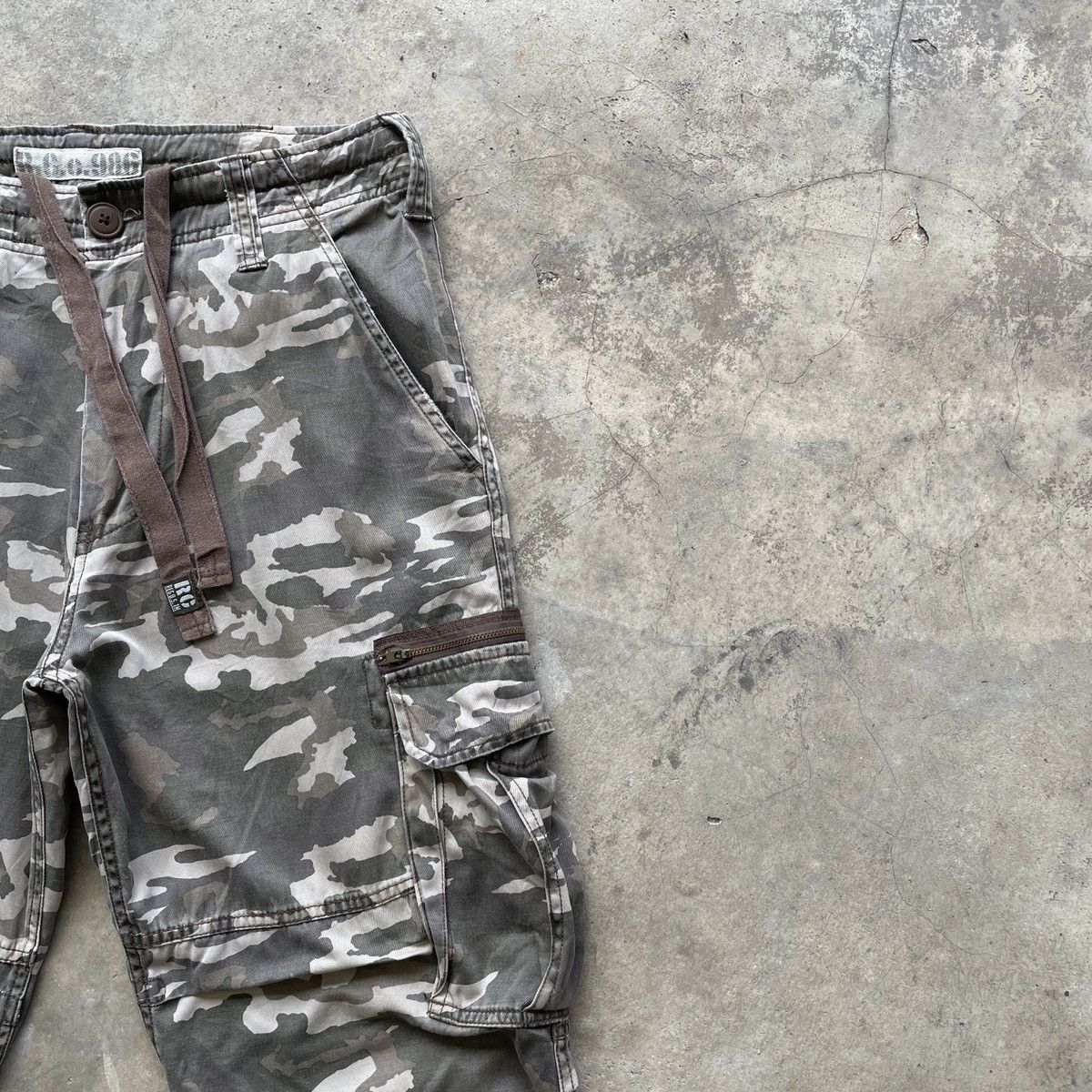 Japanese Brand 8 Pocket Vintage R.C.C 986 Faded Flare Military Cargo Pants Size US 32 / EU 48 - 6 Thumbnail