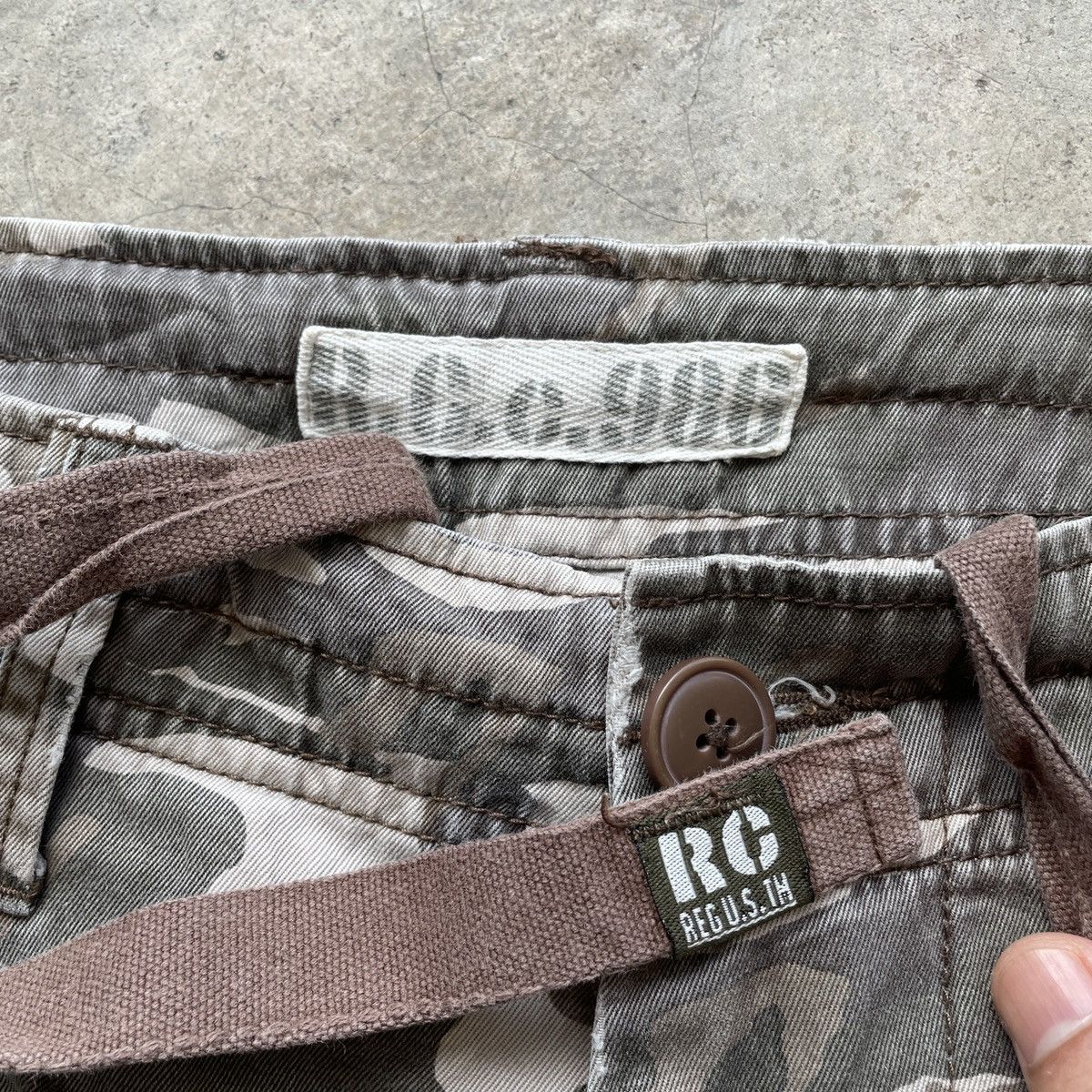 Japanese Brand 8 Pocket Vintage R.C.C 986 Faded Flare Military Cargo Pants Size US 32 / EU 48 - 9 Thumbnail