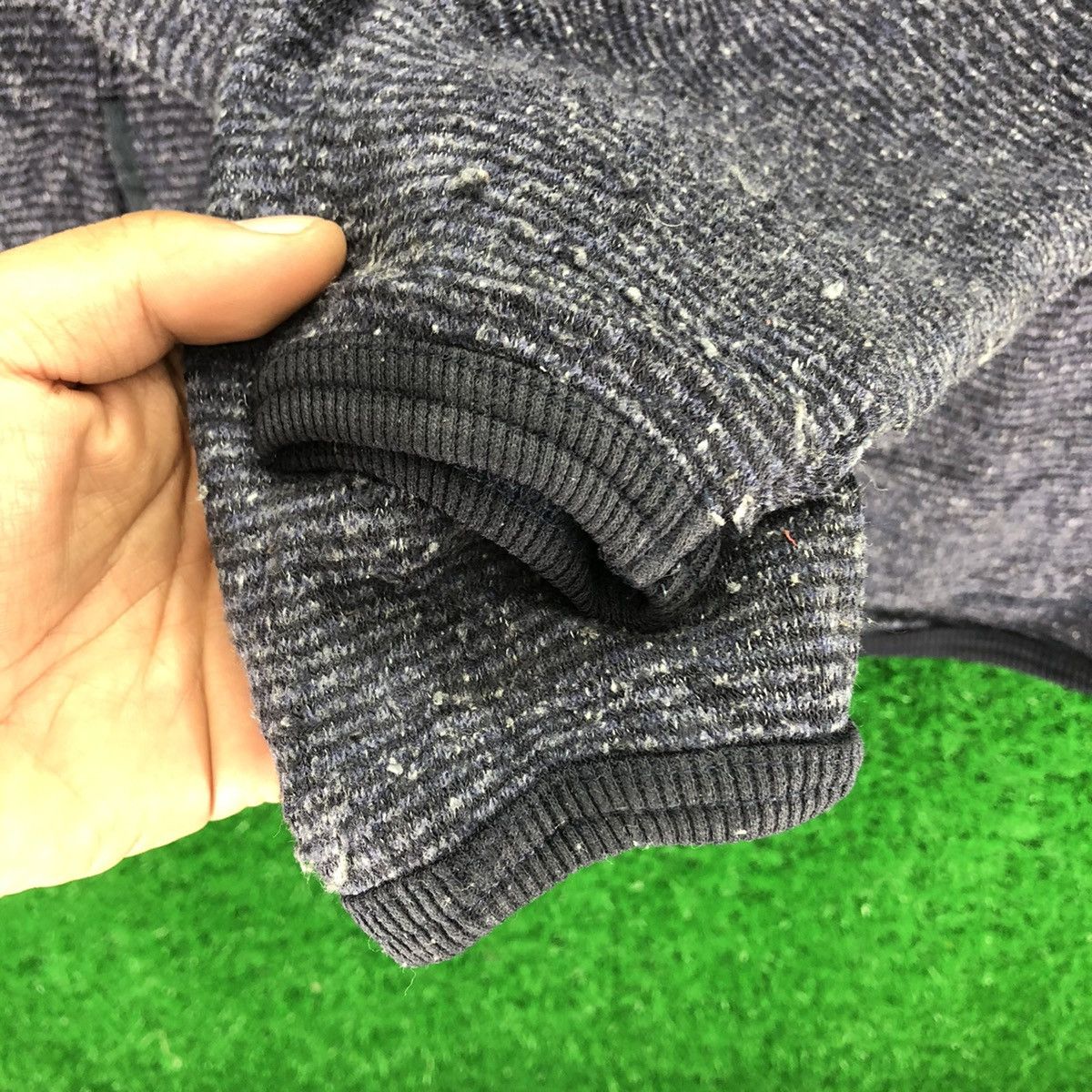 Japanese Brand Vintage 90's Crocodile Knit Fleece Zipper Sweater Jacket Size US M / EU 48-50 / 2 - 9 Thumbnail