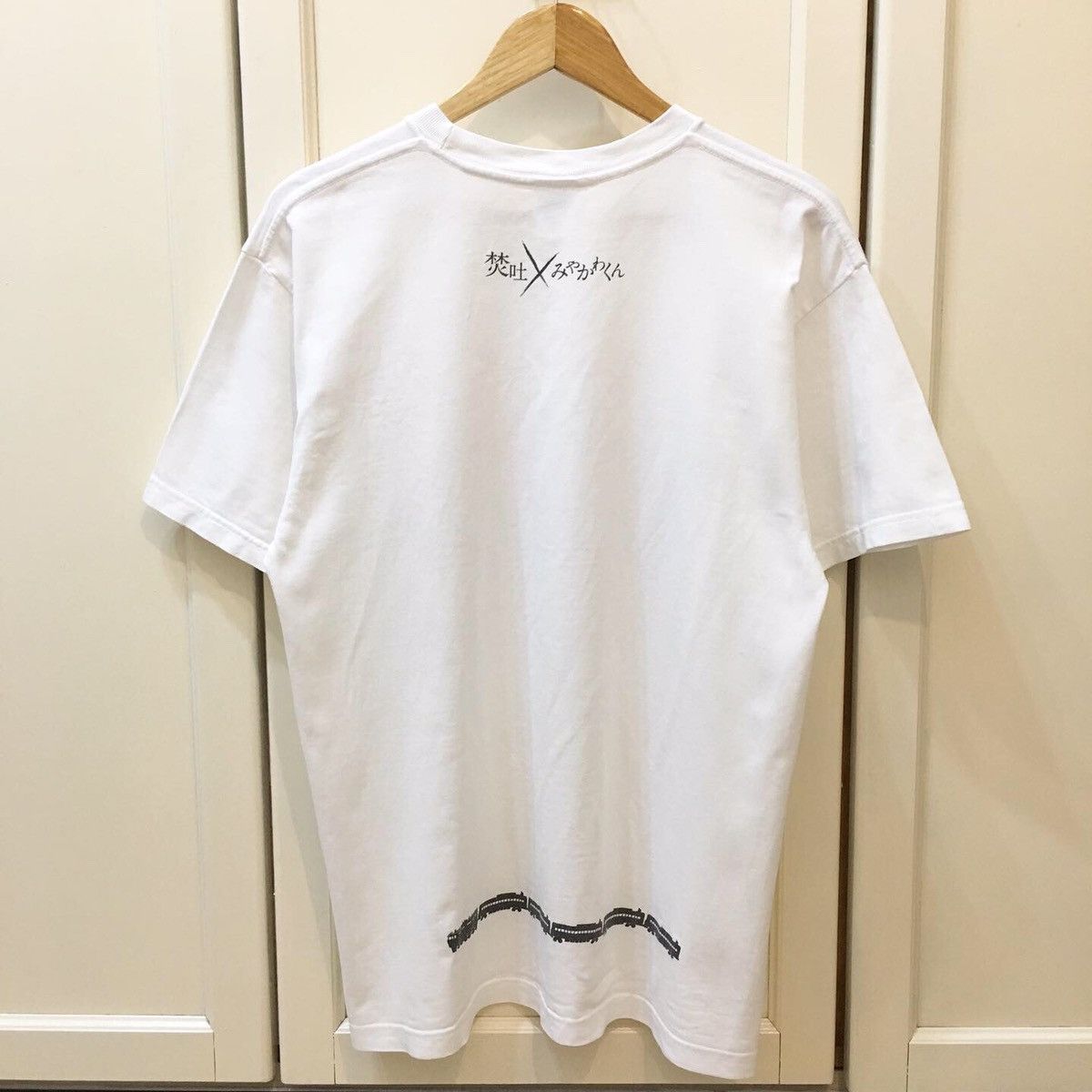 Anime × Japanese Brand × Vintage Vintage Y2K Anime Tee Size US M / EU 48-50 / 2 - 10 Thumbnail