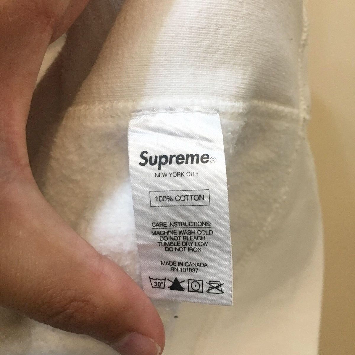 Supreme Supreme FW16 Striped Cuff Hoodie Size US M / EU 48-50 / 2 - 10 Thumbnail