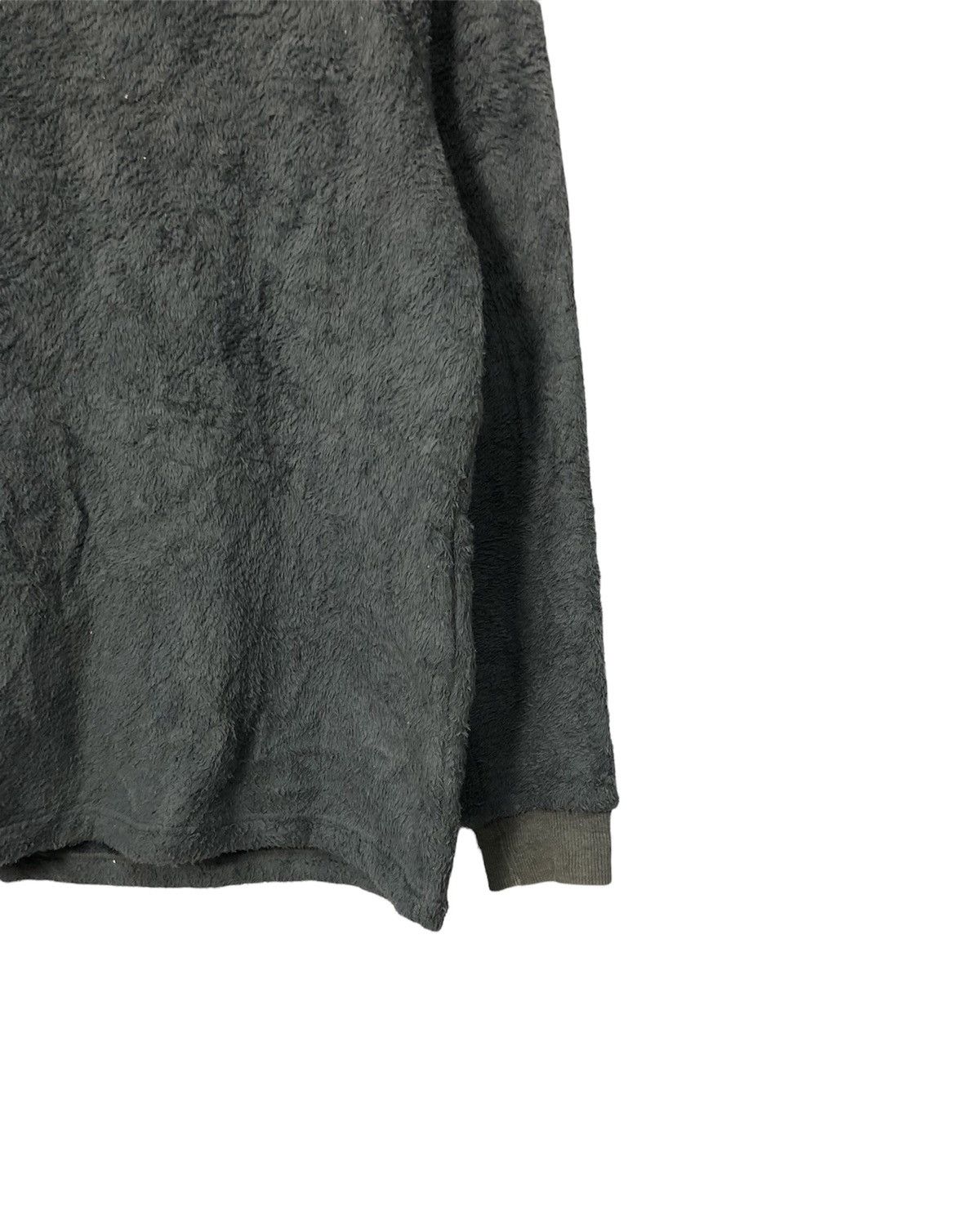 Champion Vintage Champion Embroidered Small Logo Fleece Sweater Size US L / EU 52-54 / 3 - 2 Thumbnail