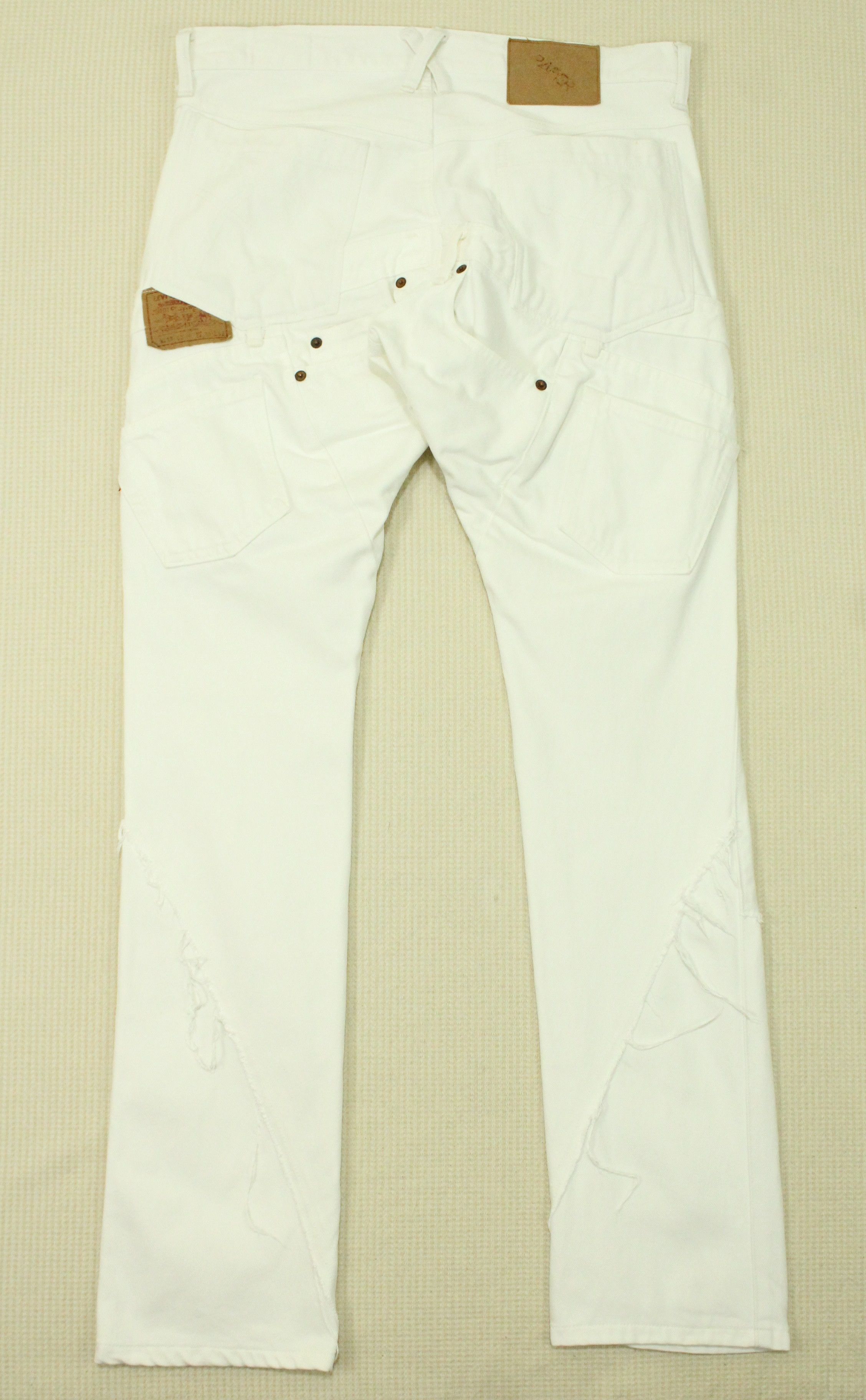 20471120 AW2000 Paper Reconstructed Levis Recycle Collection Size US 32 / EU 48 - 15 Thumbnail