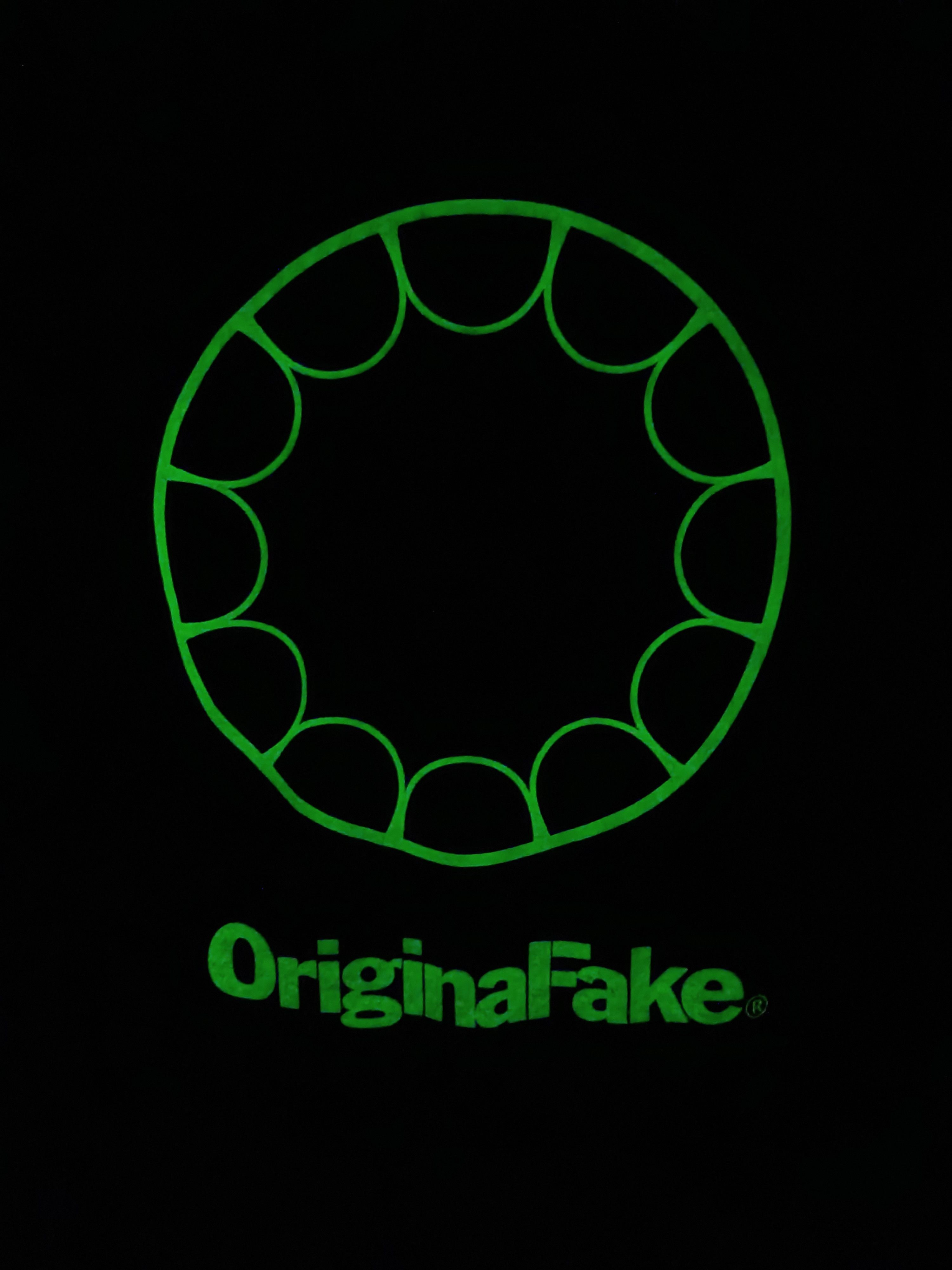 Kaws × Original Fake Original Fake glow in the dark Size US S / EU 44-46 / 1 - 4 Thumbnail