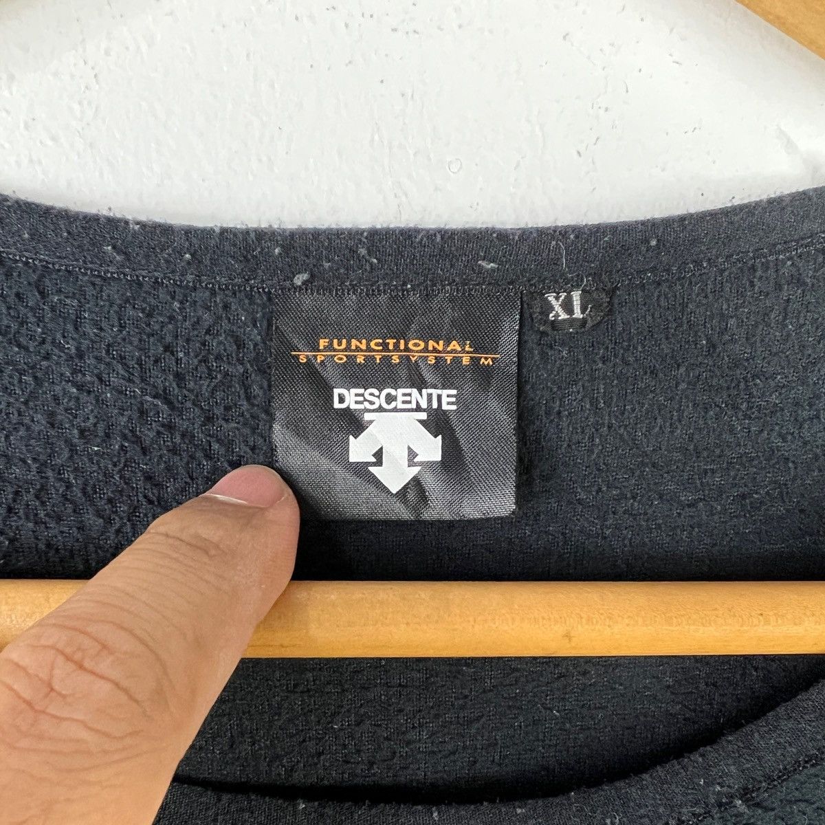Descente Vtg Chiba Lotte Marines Fleece Sweatshirt Baseball Team Size US XL / EU 56 / 4 - 8 Thumbnail