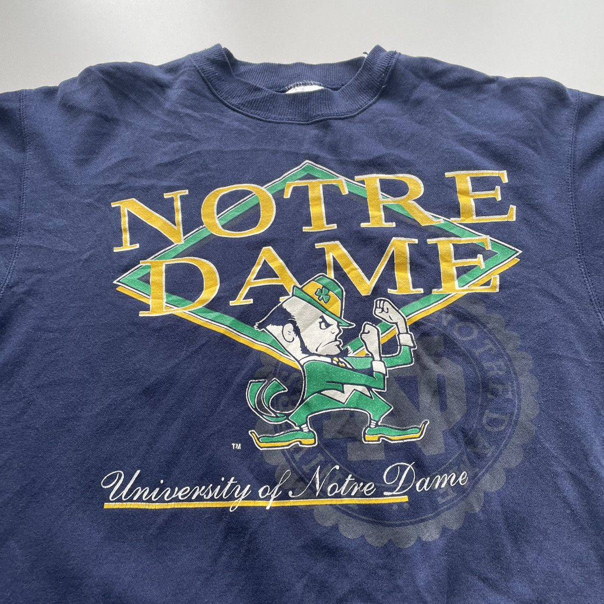 Champion Vintage 90s Notre Dame Fighting Irish NCAA Graphic Crewneck Size US M / EU 48-50 / 2 - 2 Thumbnail