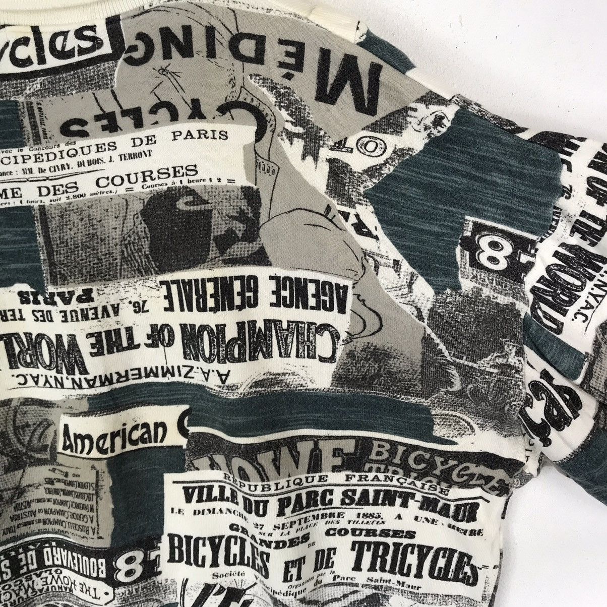 Crescent Down Works Rare!! Vintage Crescent Cycle Bicycles Tricycles Sweatshirt Size US M / EU 48-50 / 2 - 6 Thumbnail