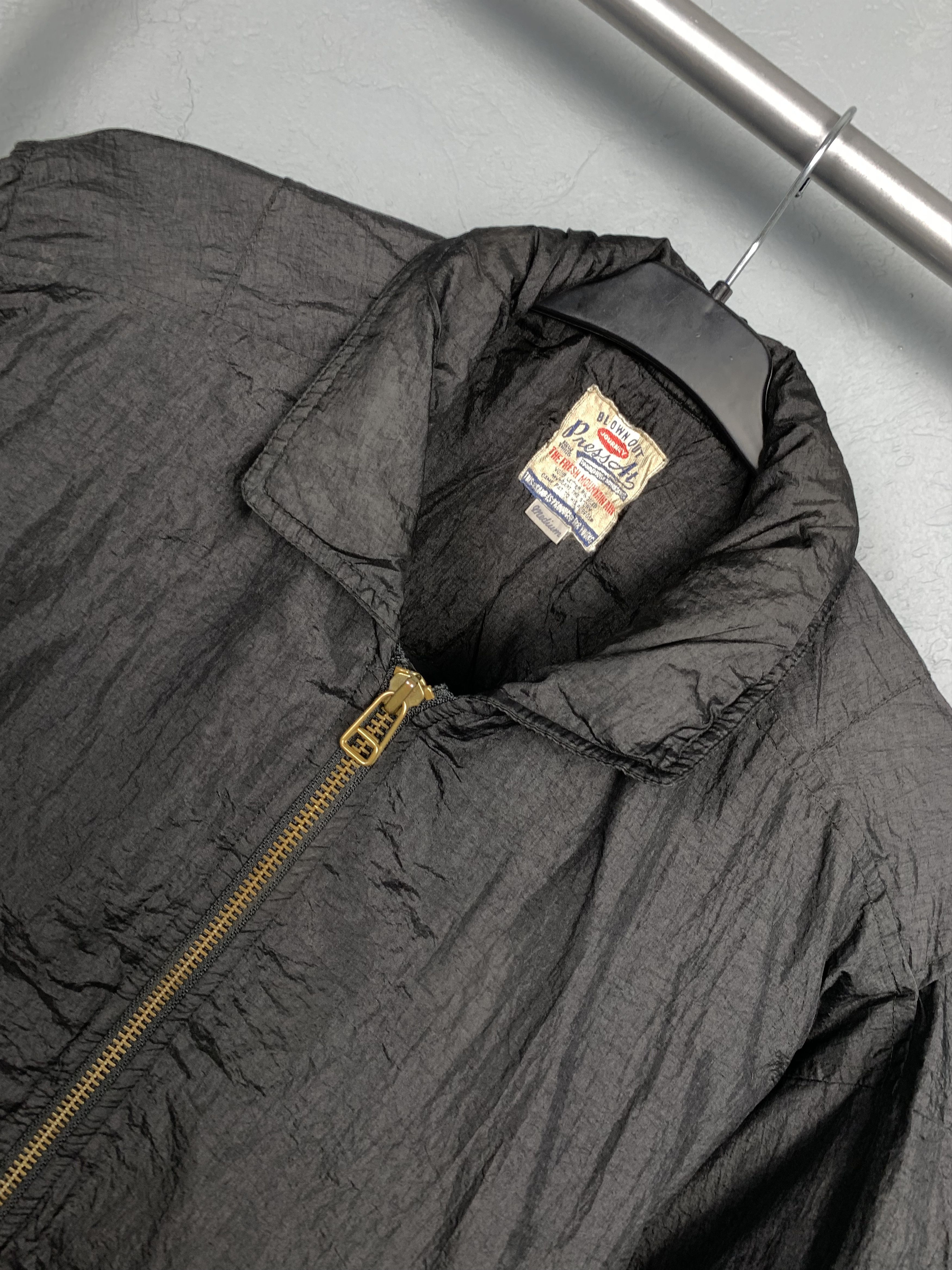 Japanese Brand Japanese 90s Vintage Mens Nylon Bomber Jacket Size US XL / EU 56 / 4 - 2 Thumbnail
