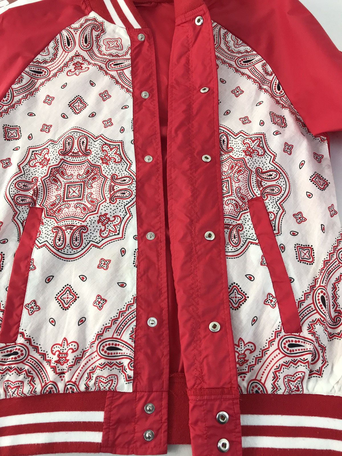 Japanese Brand × Vintage Vintage Bomber Jacket Paisley Art Snap Button Style Size US S / EU 44-46 / 1 - 7 Thumbnail