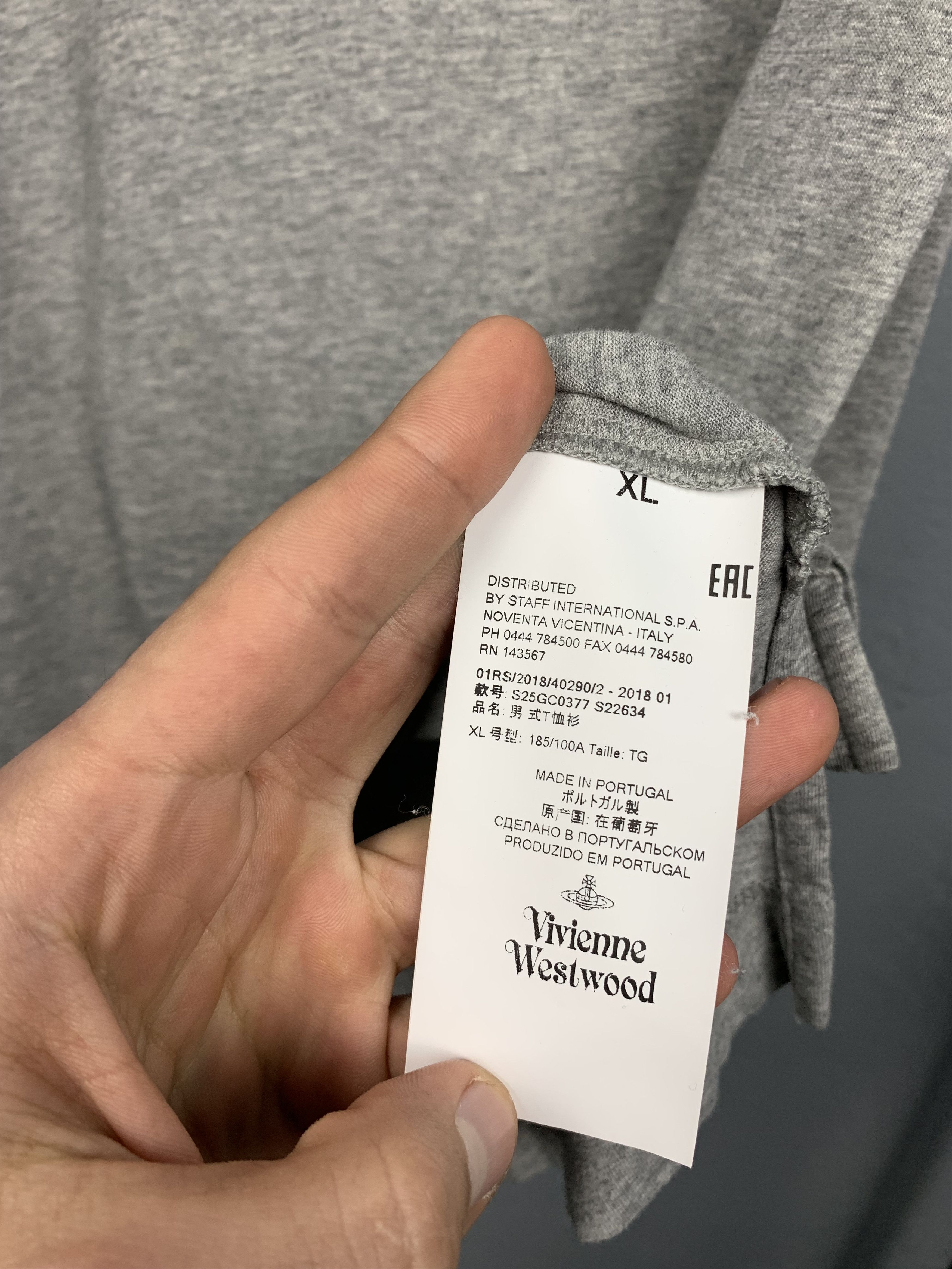 Vintage × Vivienne Westwood Vivienne Westwood Mens T-Shirt Tee Size US L / EU 52-54 / 3 - 6 Thumbnail