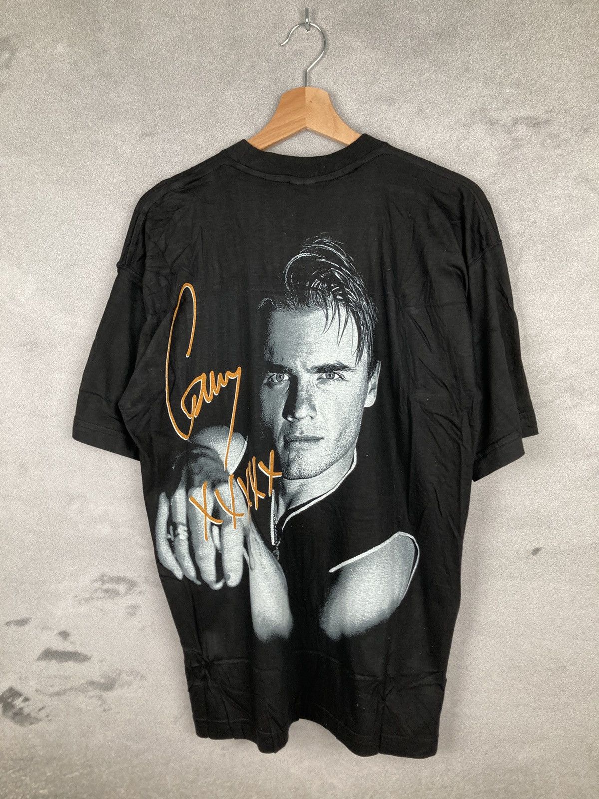 Band Tees × Vintage Vintage Gary Barlow Art Graphic Tee Band Music 90s Size US L / EU 52-54 / 3 - 1 Thumbnail
