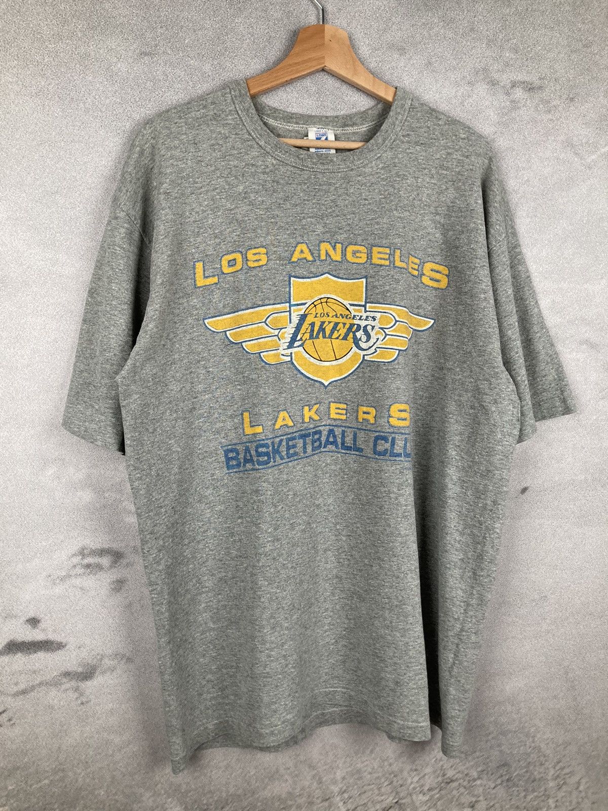 NBA Vintage LA Lakers NBA 90s Single Stitch T-shirt Kobe Size US XL / EU 56 / 4 - 2 Thumbnail