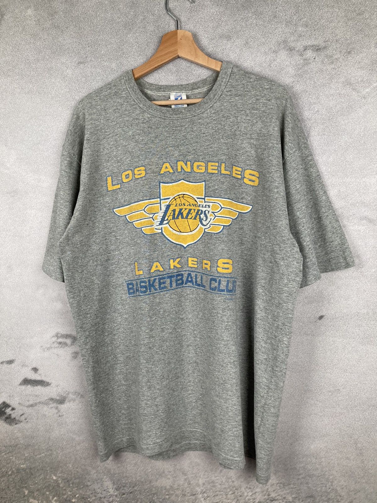 NBA Vintage LA Lakers NBA 90s Single Stitch T-shirt Kobe Size US XL / EU 56 / 4 - 4 Thumbnail