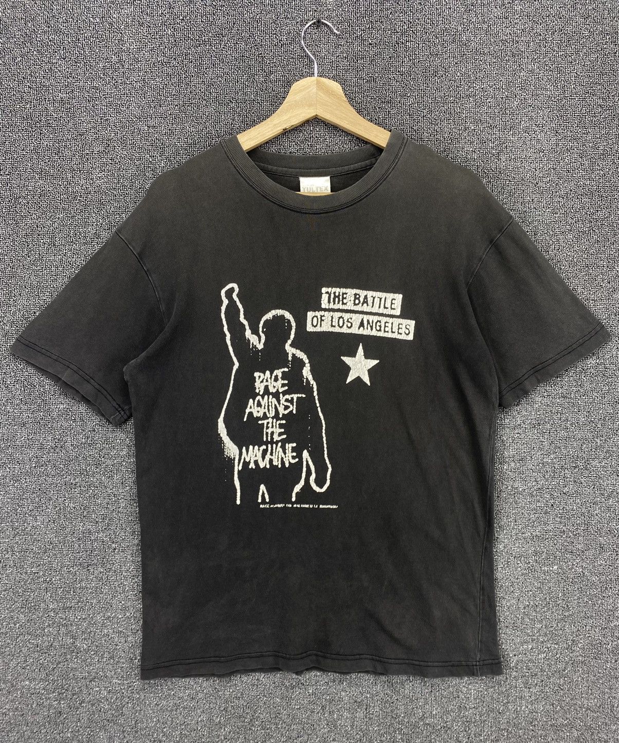 Band Tees Vintage Rage Against The Machine Rock Band Tees T Shirts Size US L / EU 52-54 / 3 - 11 Thumbnail