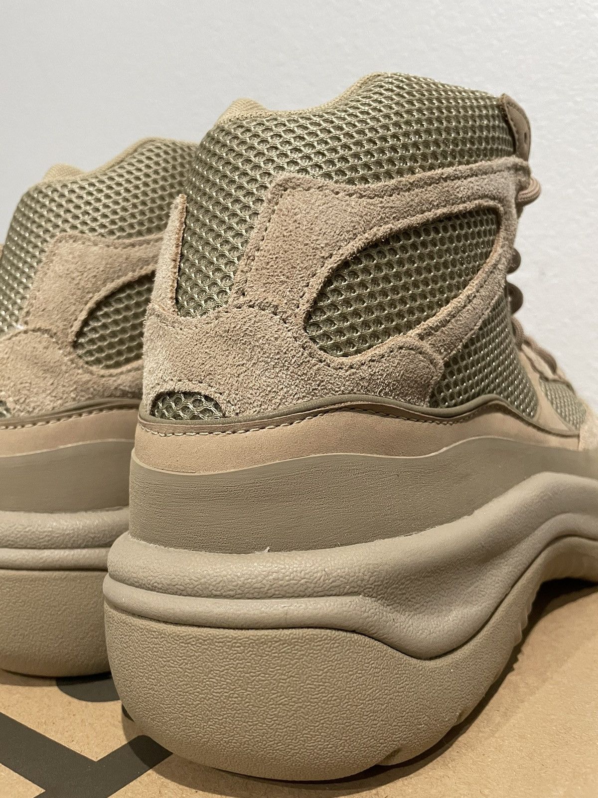 Adidas × Kanye West NEW ADIDAS YZY DSRT BT YEEZY DESERT BOOTS Size US 10.5 / EU 43-44 - 7 Thumbnail