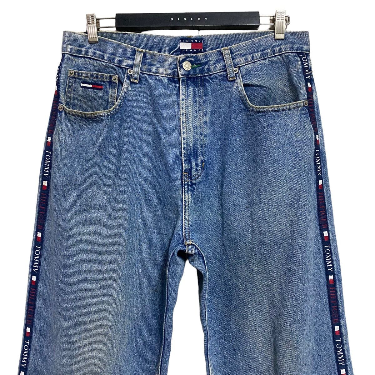 Tommy Hilfiger Vintage Tommy Hilfiger Denim Baggy Jeans Sidetape Size US 34 / EU 50 - 2 Thumbnail