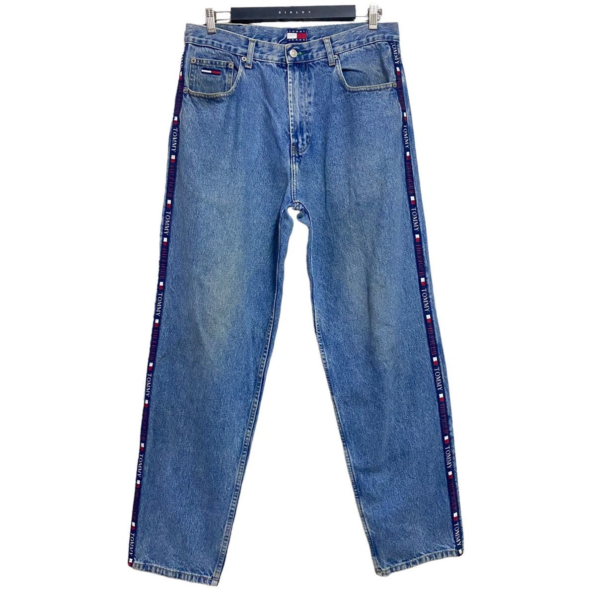 Tommy Hilfiger Vintage Tommy Hilfiger Denim Baggy Jeans Sidetape Size US 34 / EU 50 - 1 Thumbnail