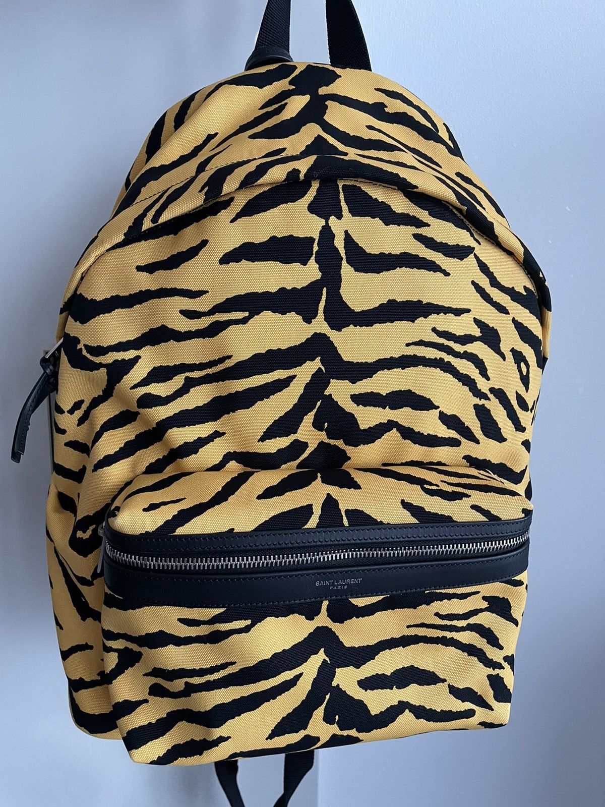 Hedi Slimane × Saint Laurent Paris × Yves Saint Laurent Brand New Runway Tiger Print Backpack City Backpack Size ONE SIZE - 1 Thumbnail