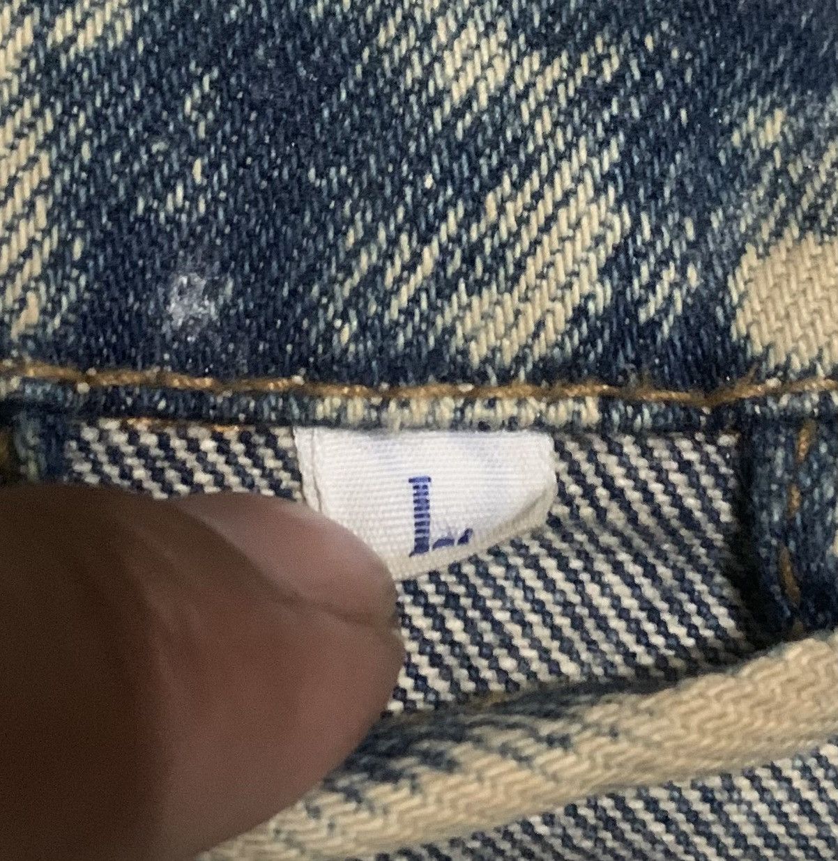 Japanese Brand Vintage Acid Wash Trucker Denim Jacket By Gleeman Size US L / EU 52-54 / 3 - 8 Thumbnail