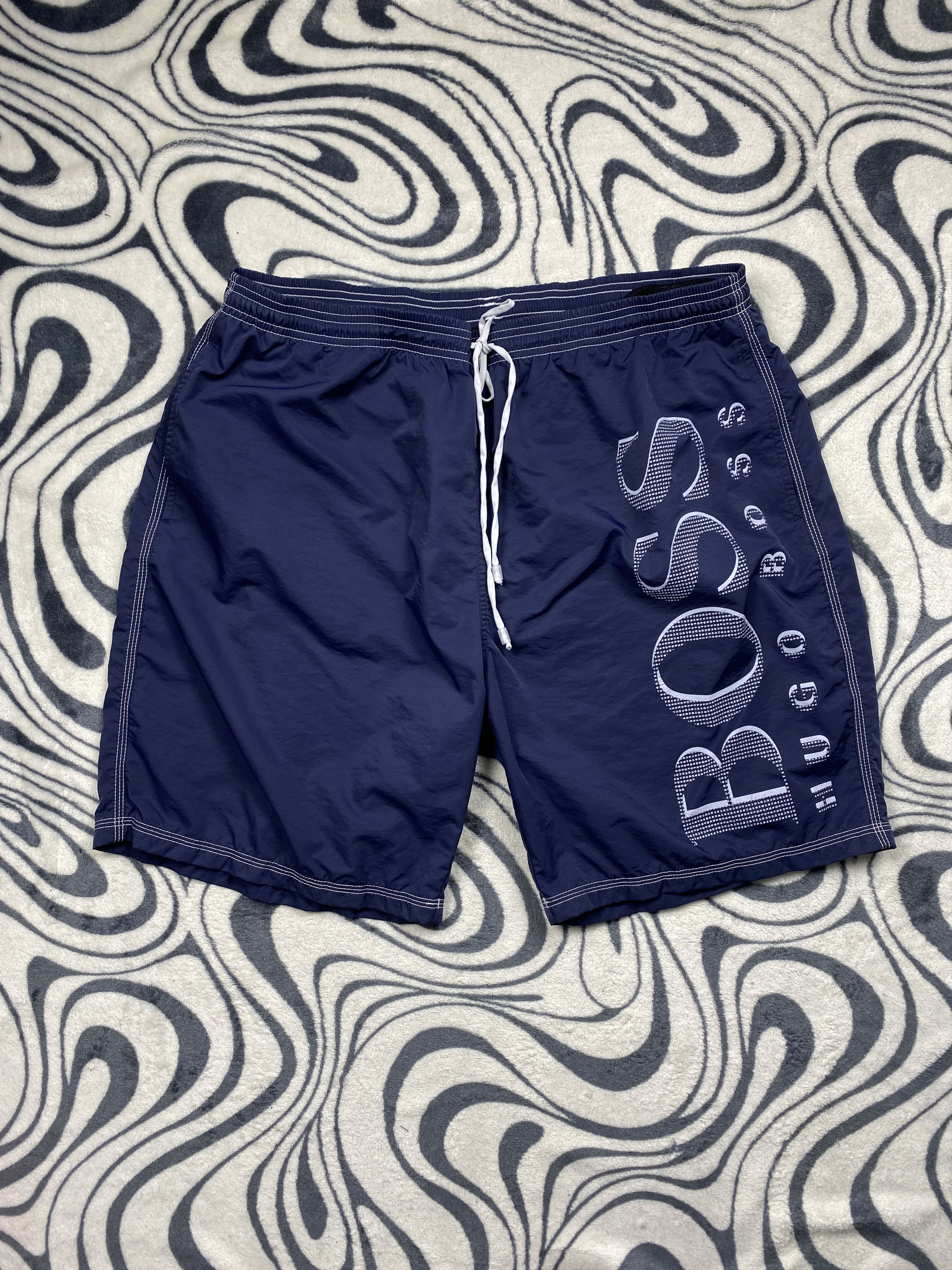 Hugo Boss × Vintage Hugo Boss Mens Nylon Shorts Y2K Size US 38 / EU 54 - 1 Thumbnail