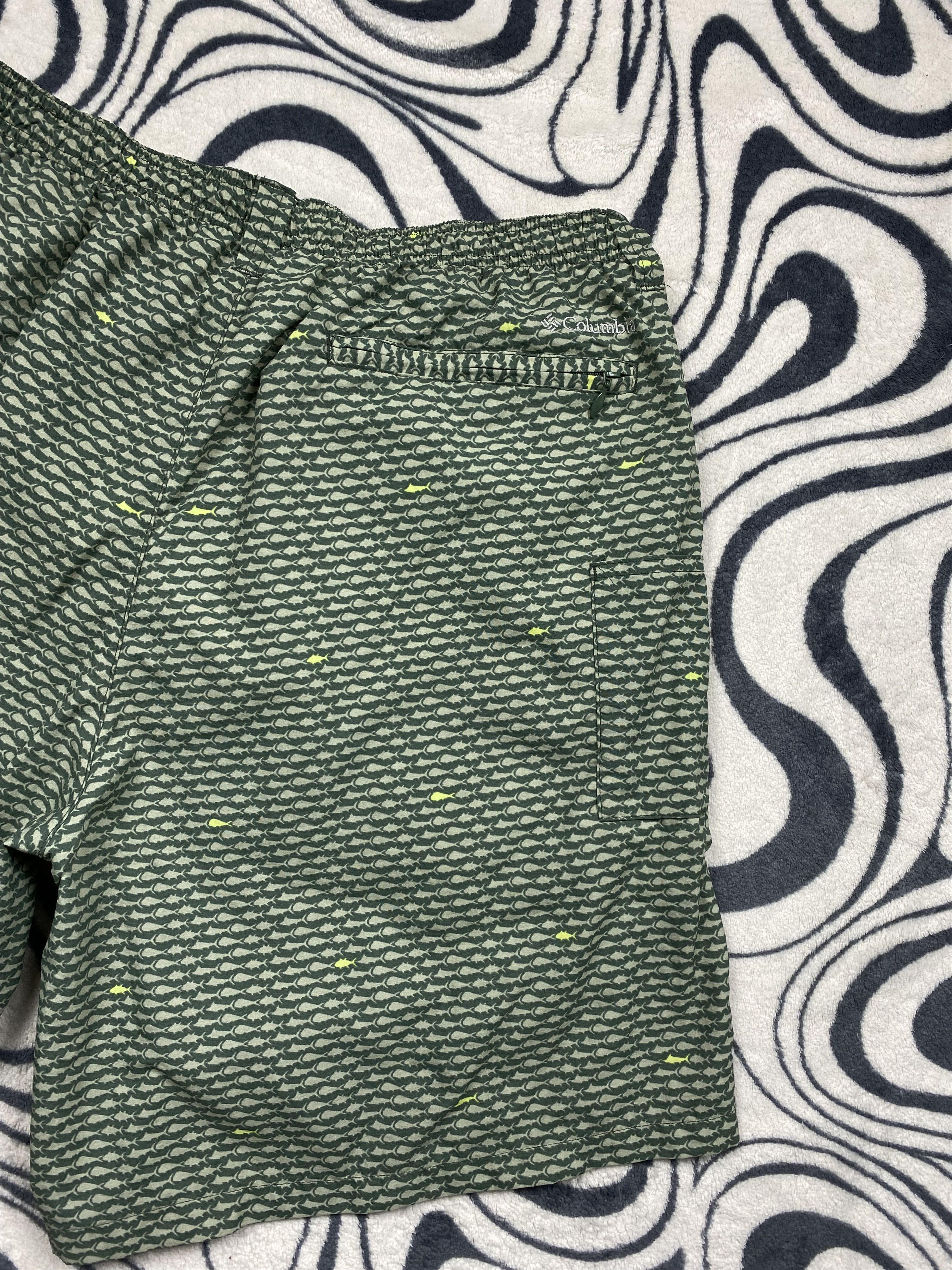 Columbia × Vintage Columbia Vintage Mens Nylon Shorts Y2K Size US 34 / EU 50 - 8 Thumbnail