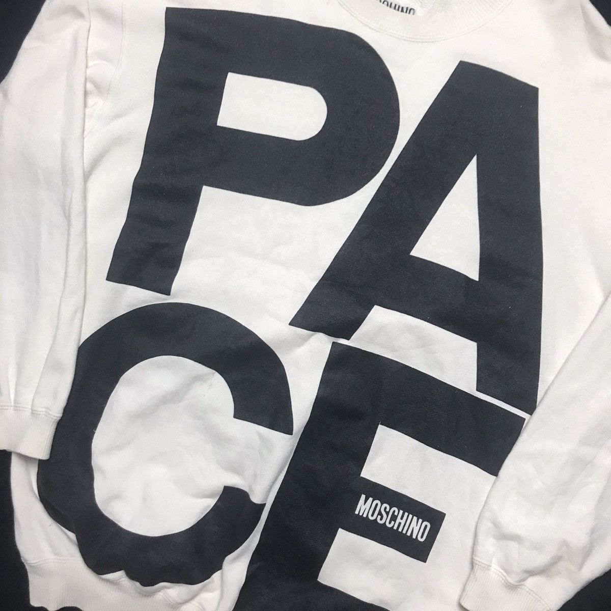 Moschino × Vintage Moschino Jeans PACE Sweatshirt Size US M / EU 48-50 / 2 - 3 Thumbnail