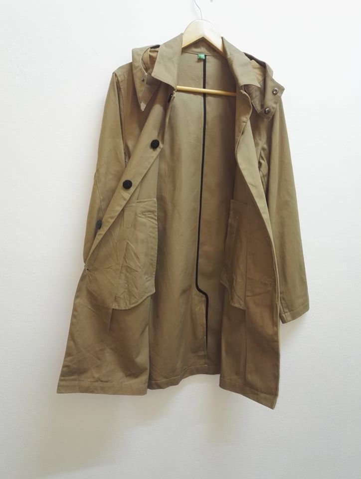 Benetton Rare Hoodie Benetton parkas Buttons Good Condition (c22) Size US M / EU 48-50 / 2 - 5 Thumbnail