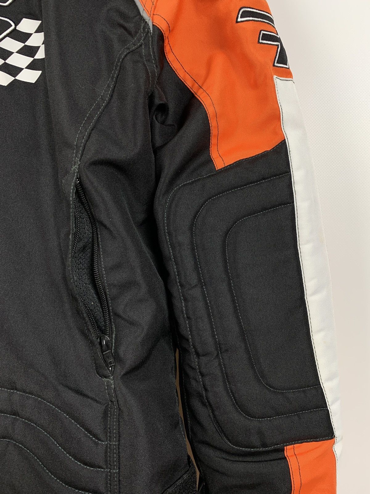 Vintage Vintage Bridgestone Louis 75 Motorcycle Racing Jacket Size US M / EU 48-50 / 2 - 22 Thumbnail