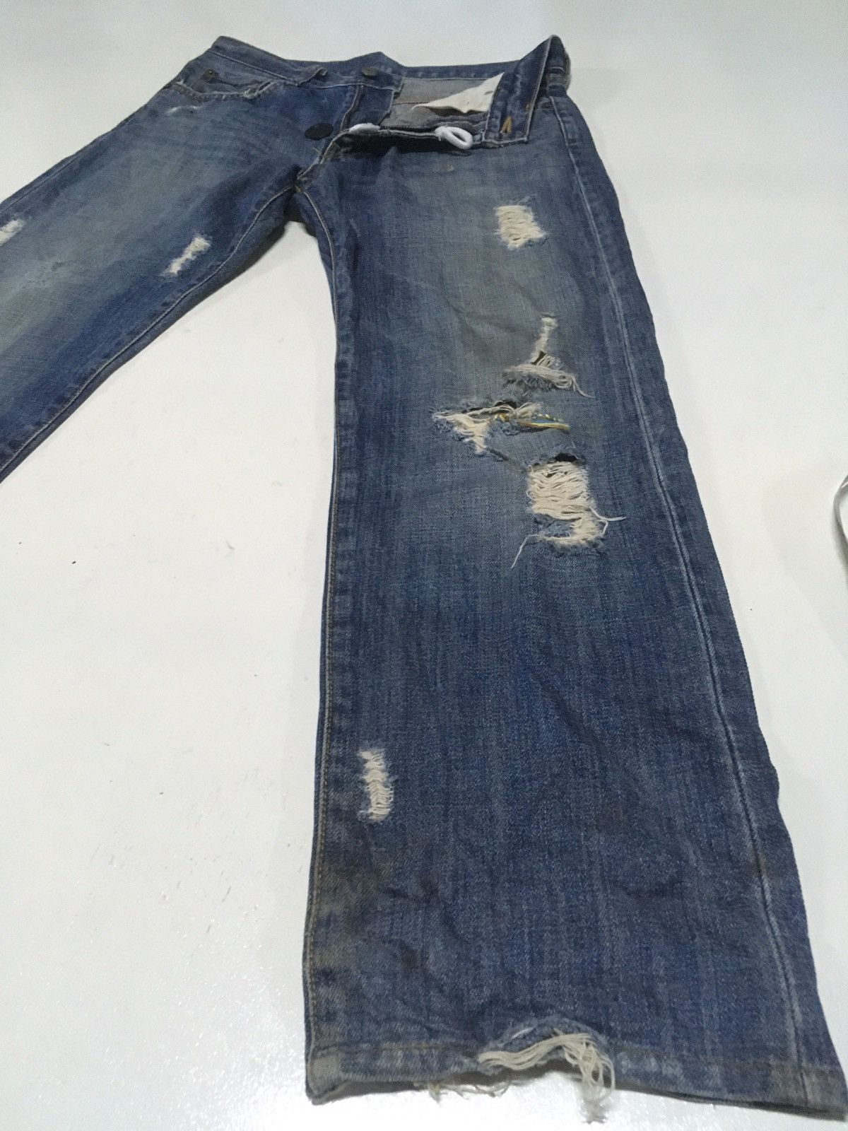 Uniqlo × Vintage Vintage uniqlo distressed jeans Size US 30 / EU 46 - 8 Thumbnail