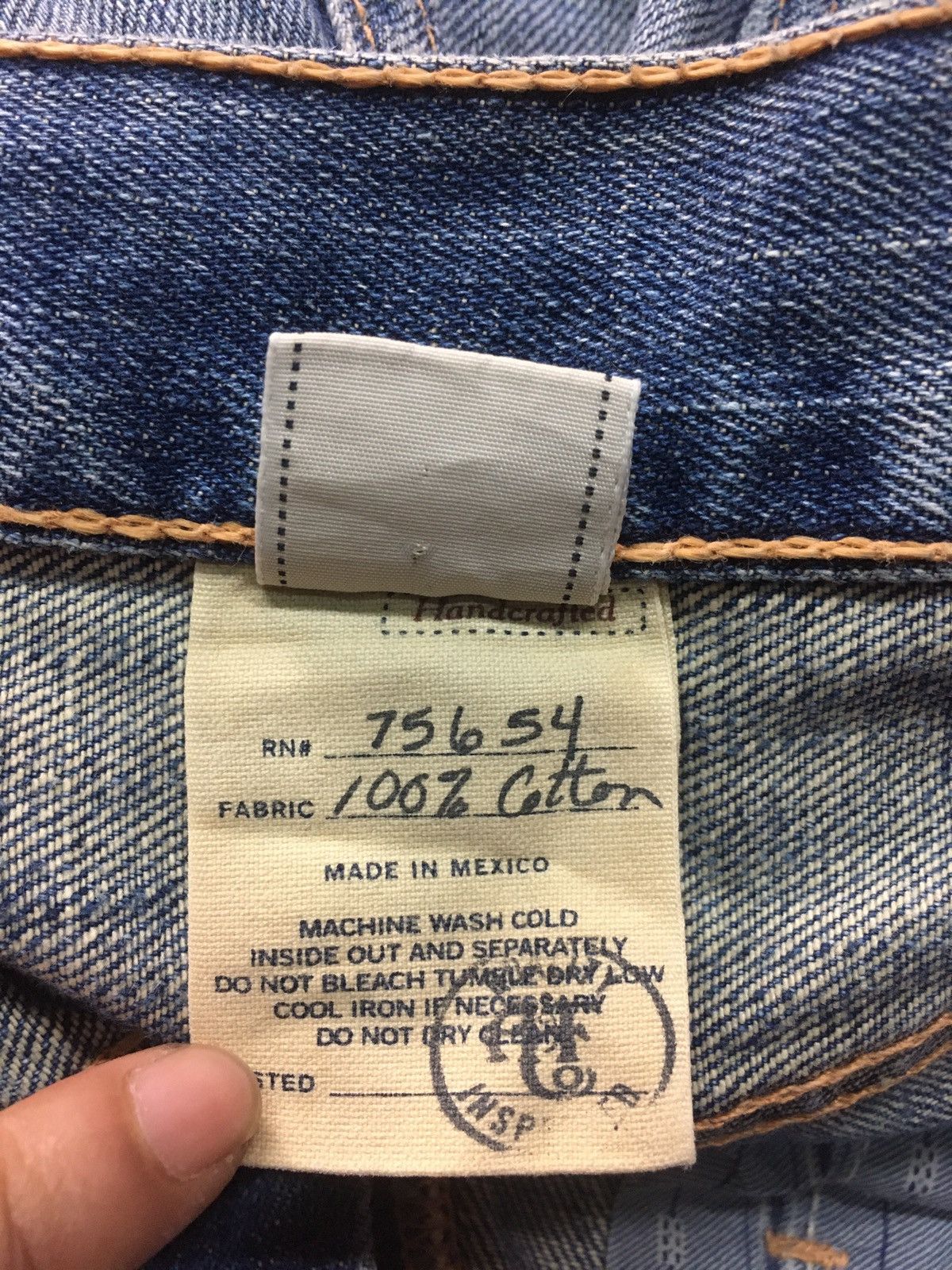 Abercrombie & Fitch × Vintage Abercrombie thrashed crazy distressed denim Size US 34 / EU 50 - 16 Thumbnail