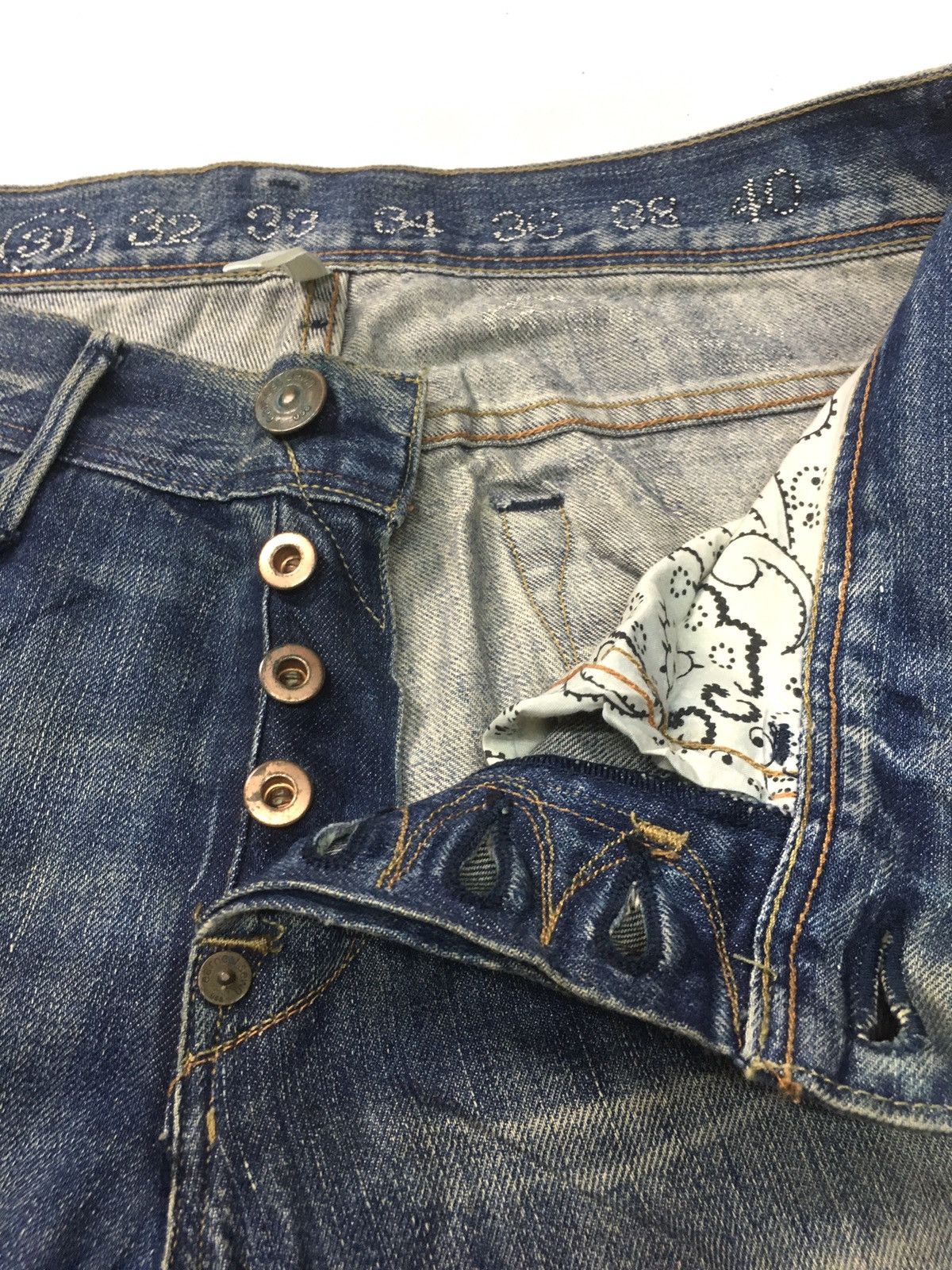 Earnest Sewn Vintage earnest sewn distressed denim usa Size US 31 - 11 Thumbnail