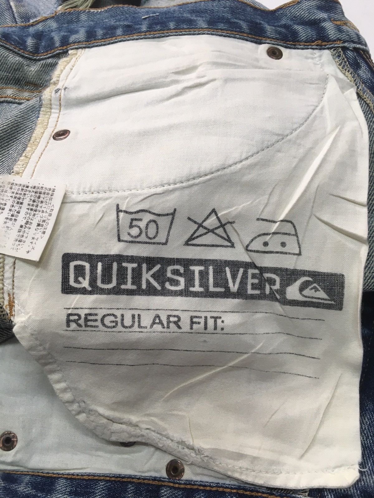 Quiksilver × Vintage Vintage quiksilver distressed denim regular fit Size US 29 - 18 Thumbnail