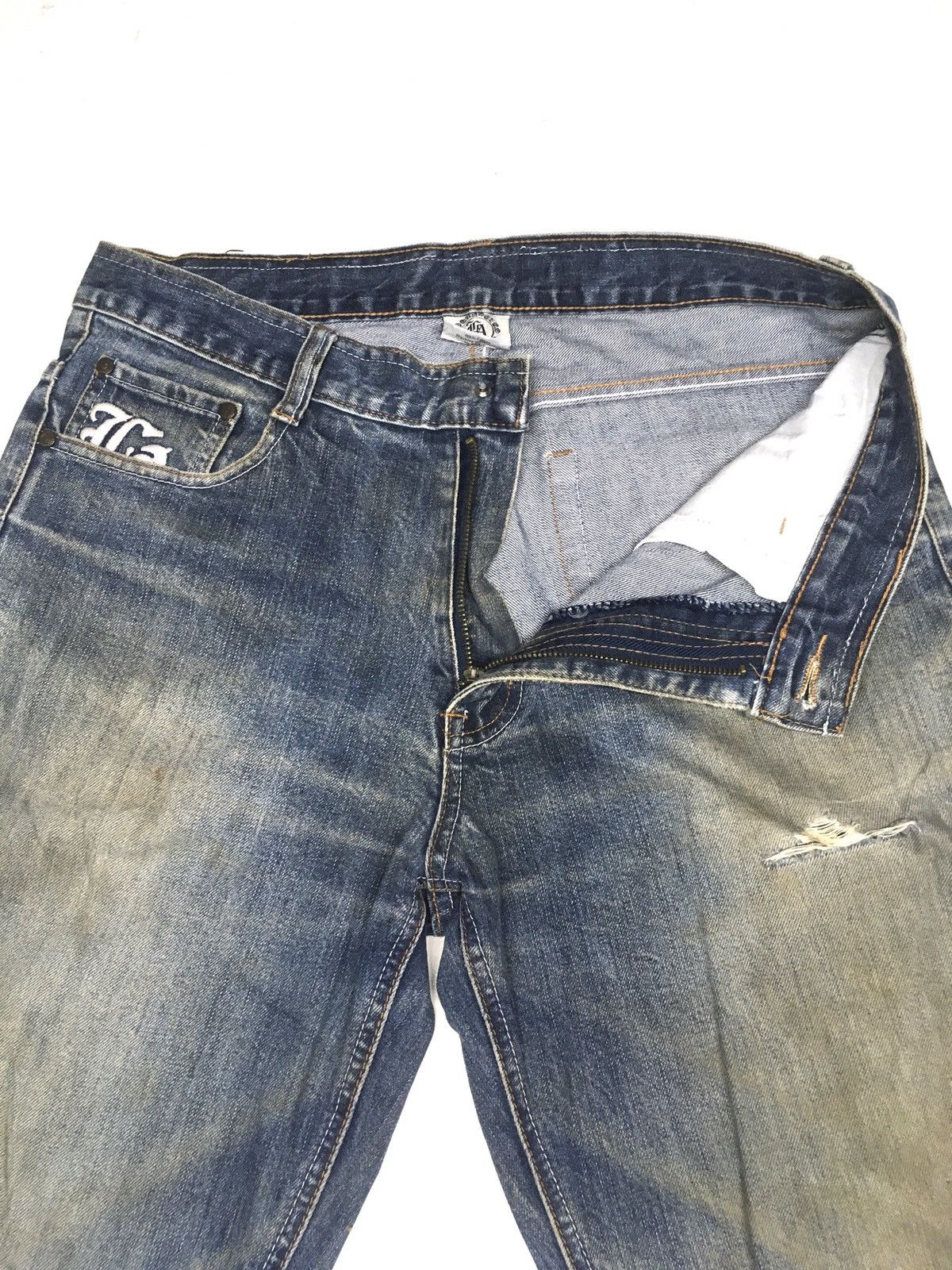 Vintage LA Los Angeles distressed denim spell out back Size US 33 - 6 Thumbnail