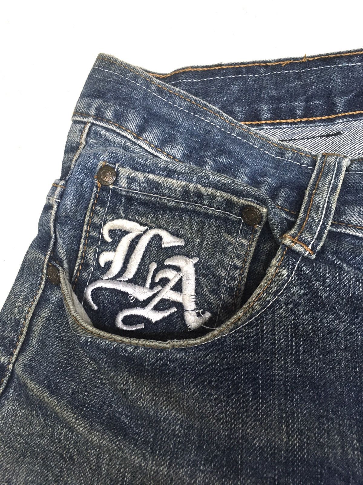 Vintage LA Los Angeles distressed denim spell out back Size US 33 - 9 Thumbnail
