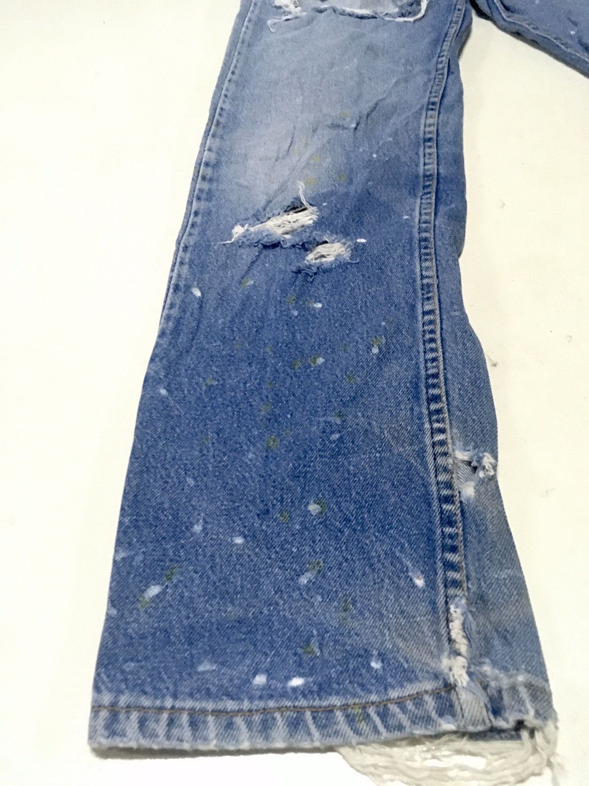 Levi's × Vintage Vintage 80s Levi’s blue wash distressed grunge style denim Size US 29 - 9 Thumbnail