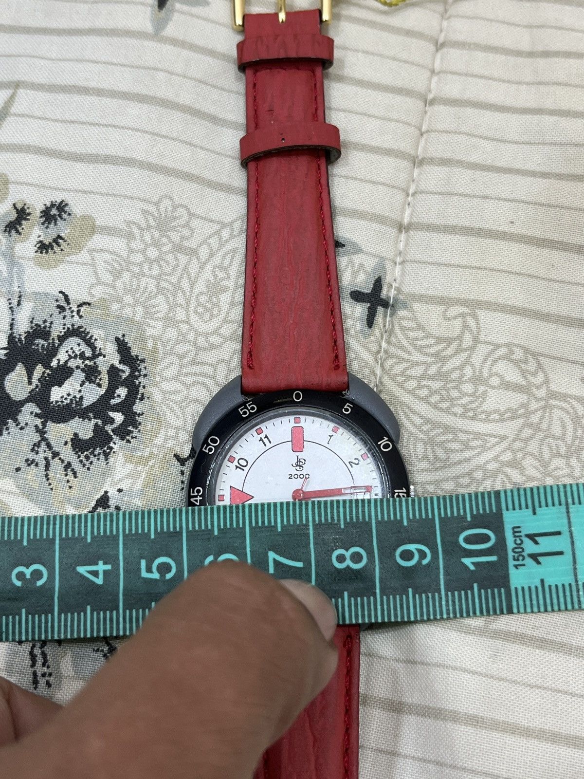Vintage VINTAGE RARE JPS SWISS MADE HYPEBEAST WATCH Size ONE SIZE - 17 Thumbnail