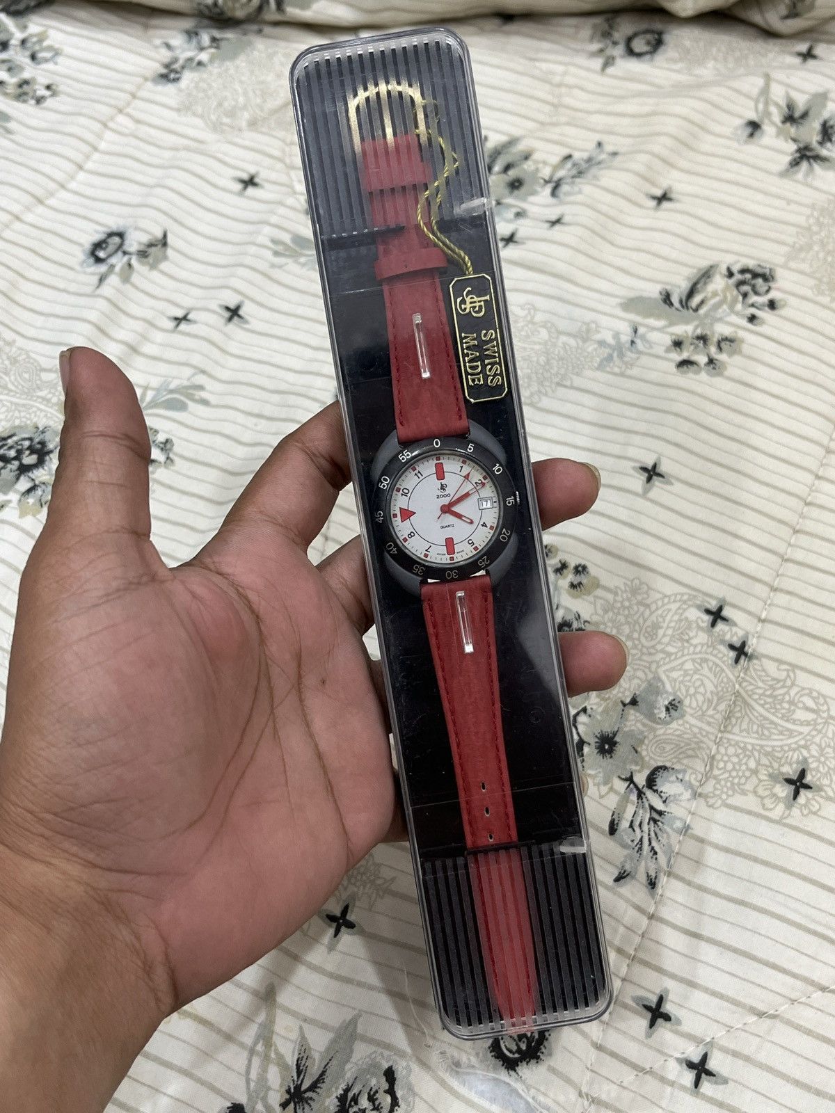 Vintage VINTAGE RARE JPS SWISS MADE HYPEBEAST WATCH Size ONE SIZE - 7 Thumbnail