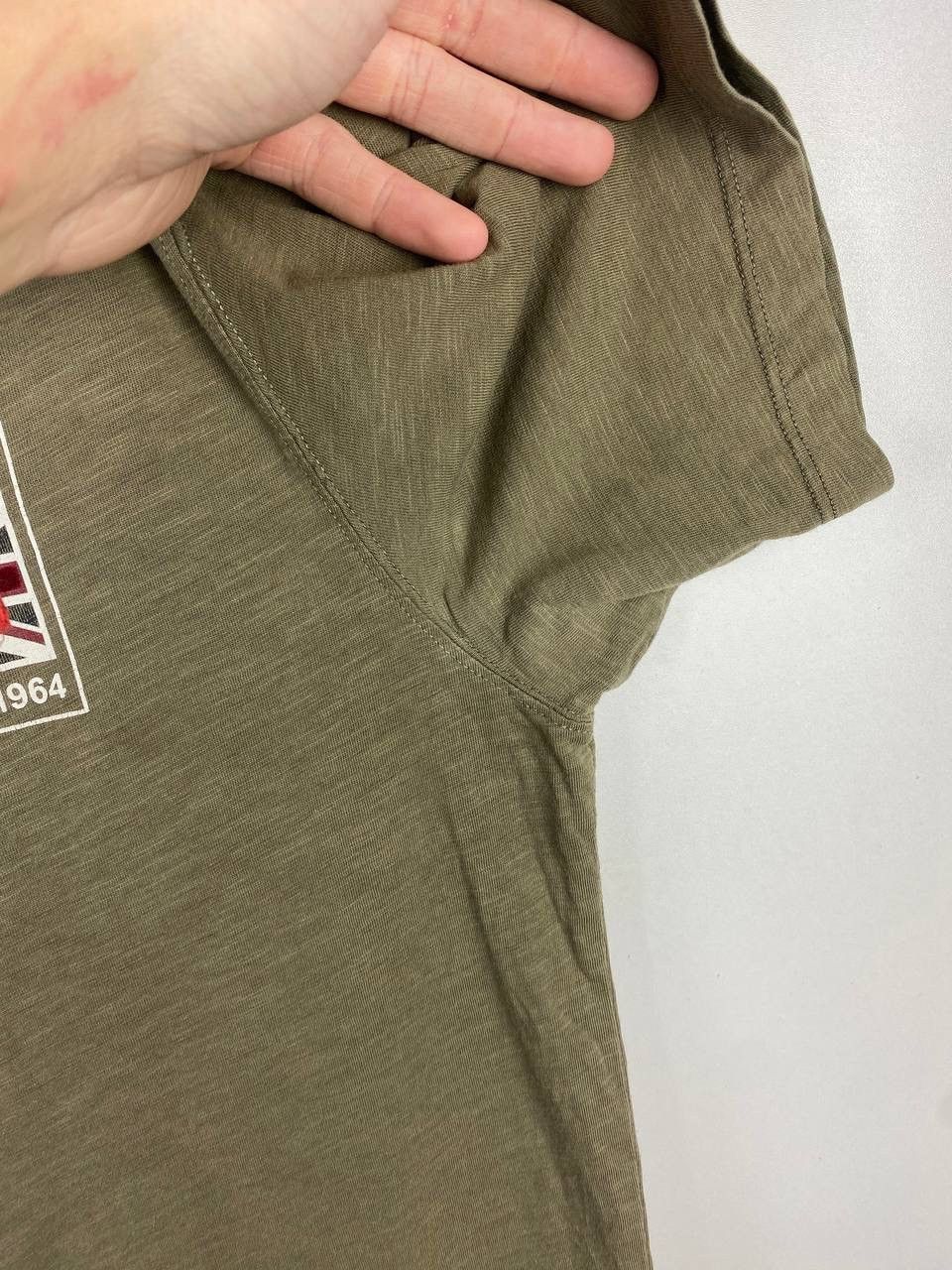 Barbour Barbour International vintage t-shirt size xl Size US XL / EU 56 / 4 - 7 Thumbnail