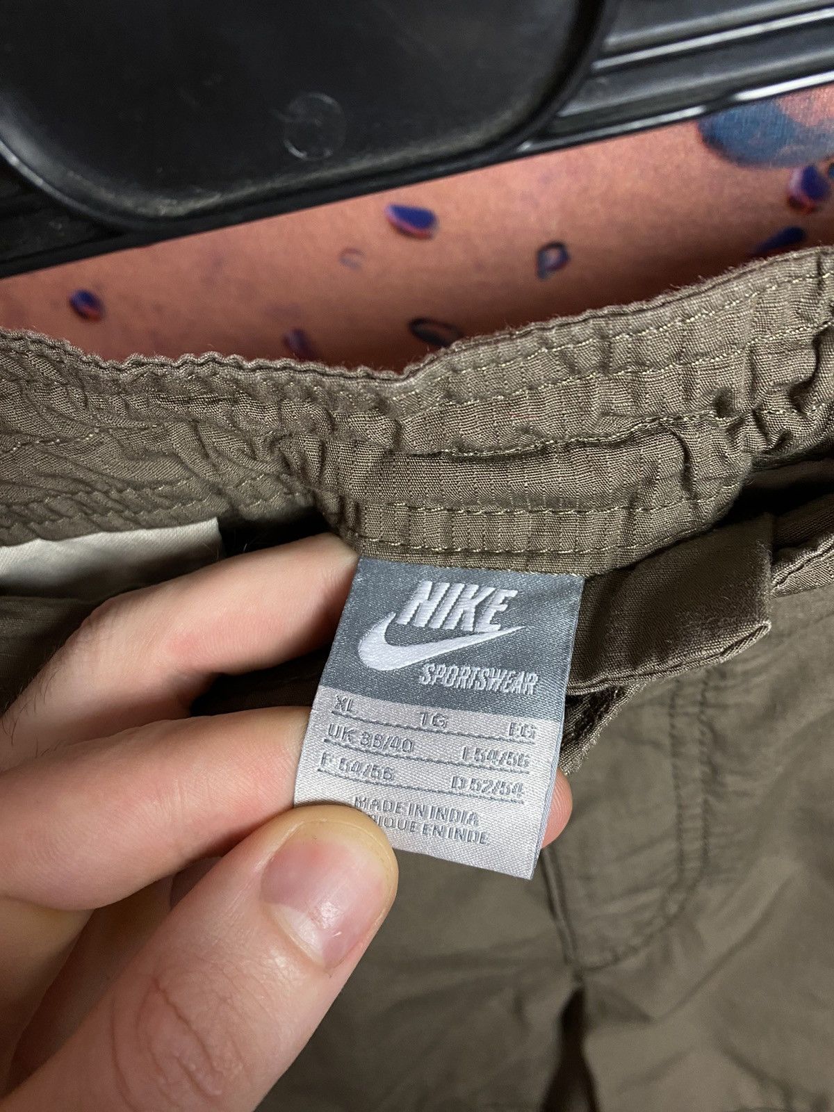 Vintage Vintage Nike Cargo shorts size Xl Size US 36 / EU 52 - 4 Thumbnail