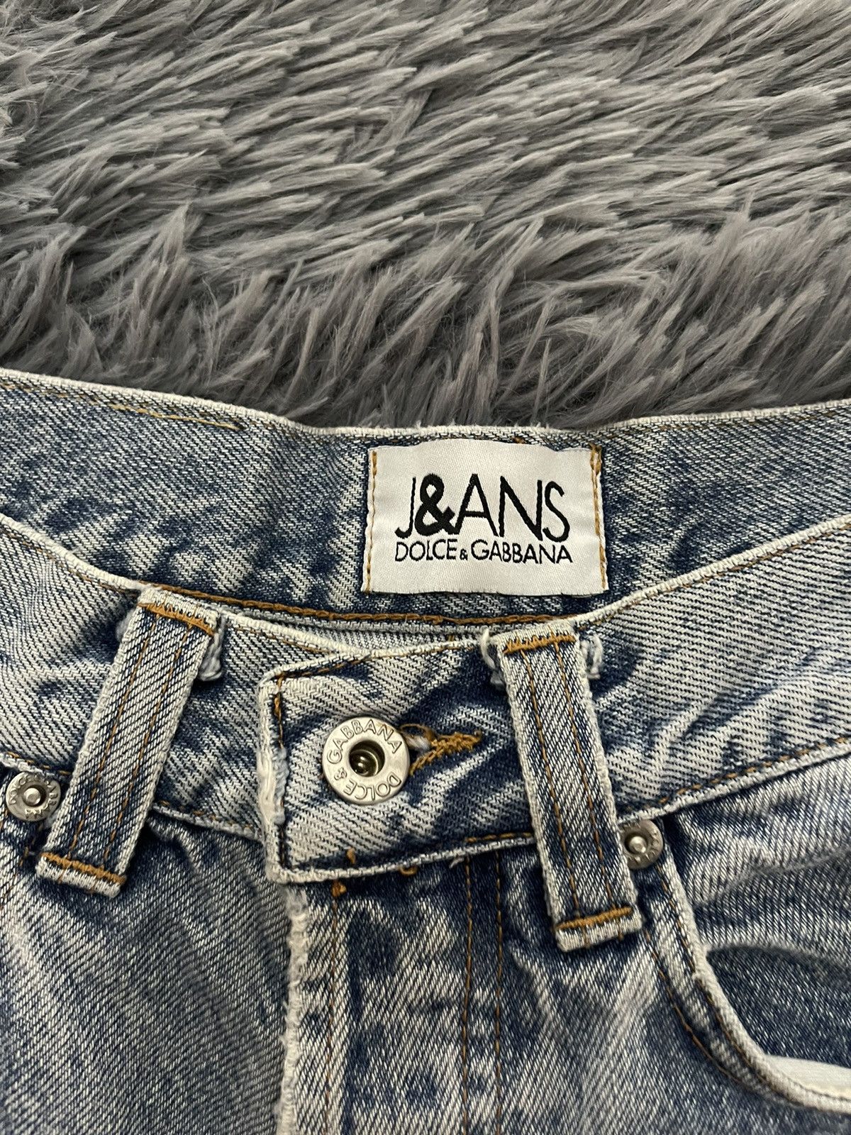 Dolce & Gabbana × Vintage Dolce & Gabbana J&Ans 90s vintage denim shorts Size 28" / US 6 / IT 42 - 5 Thumbnail