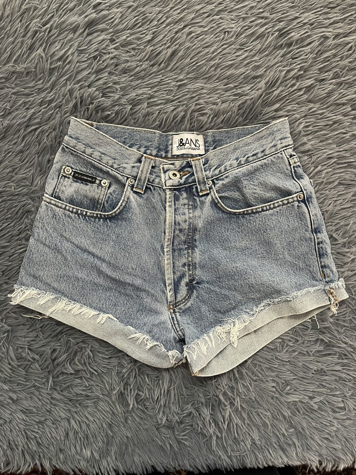 Dolce & Gabbana × Vintage Dolce & Gabbana J&Ans 90s vintage denim shorts Size 28" / US 6 / IT 42 - 2 Thumbnail