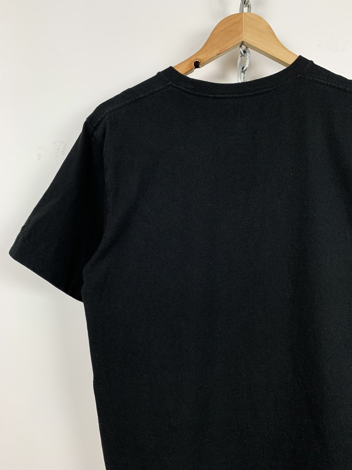 Kaws × Uniqlo Vintage Uniqlo x Kaws x Sesame Street Black T-Shirt Size US M / EU 48-50 / 2 - 8 Thumbnail
