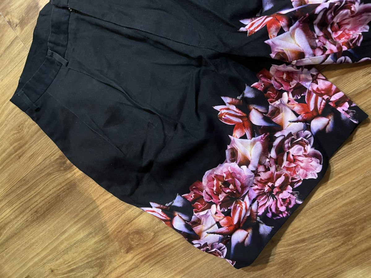 Givenchy Givenchy SS14 Runway Flower Shorts Ricardo Tisci Floral 36 Size US 36 / EU 52 - 10 Thumbnail