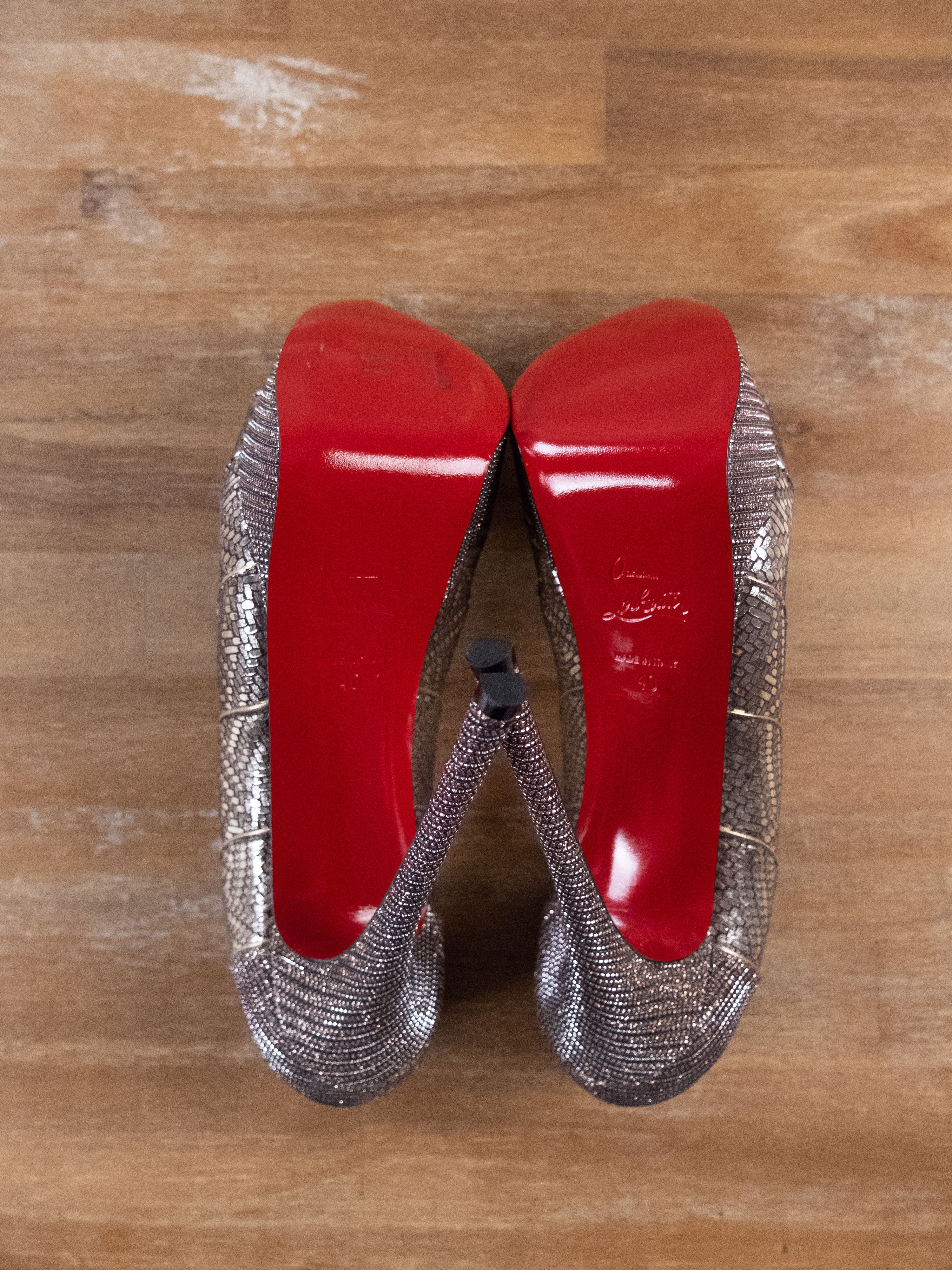 Christian Louboutin CHRISTIAN LOUBOUTIN Torsatoe art deco silver platform pumps Size US 10 / IT 40 - 7 Thumbnail