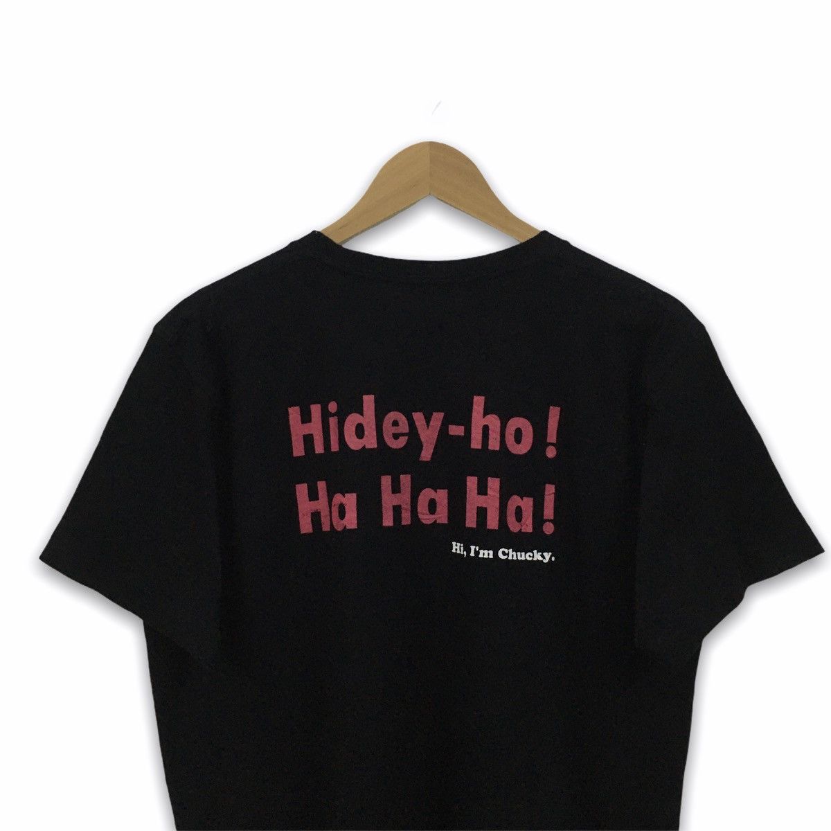 Expert Horror Pick!! Movie Horror Uniqlo x Chucky Big Printed TShirt Size US L / EU 52-54 / 3 - 5 Thumbnail